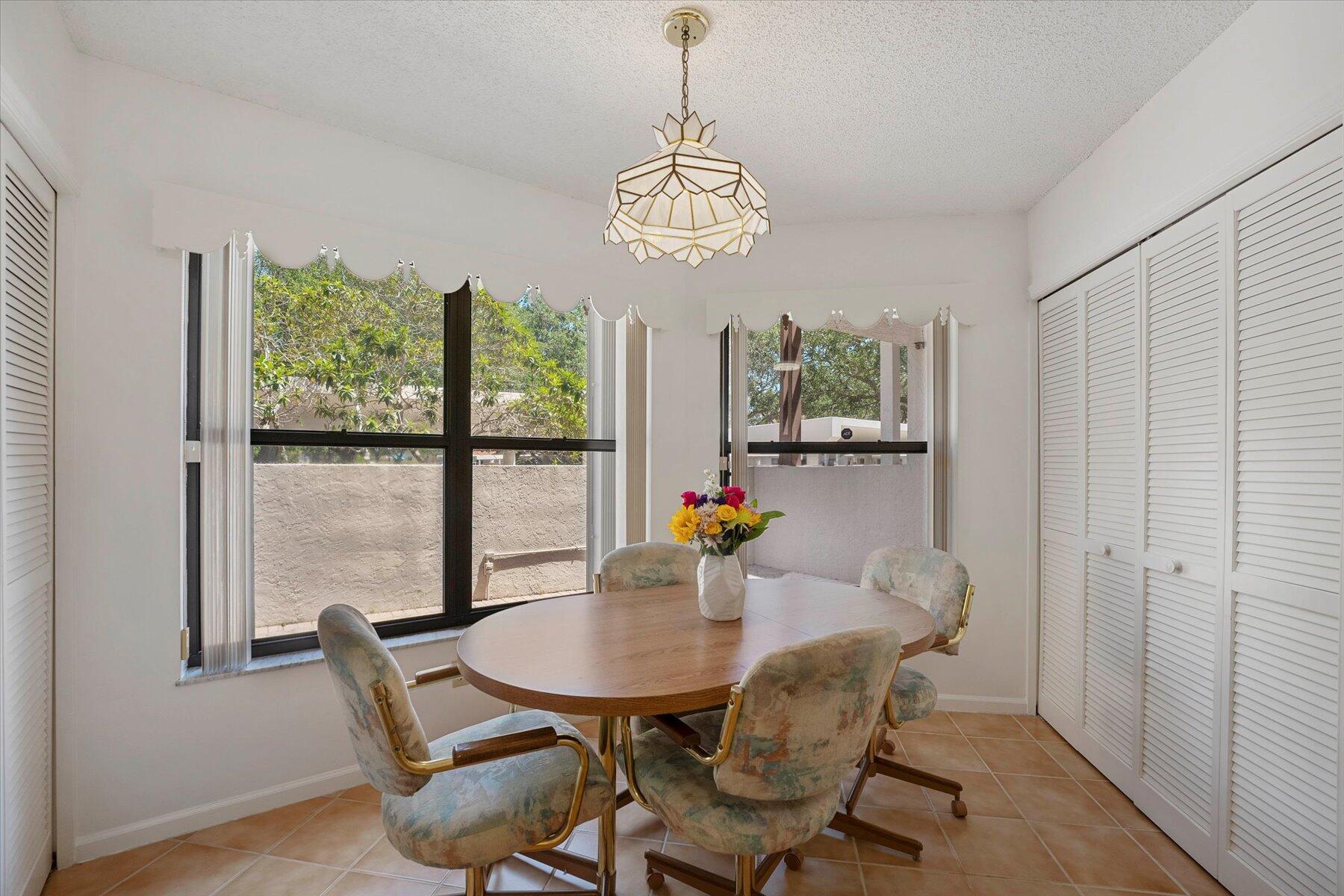 6001 SE Martinique Drive 103