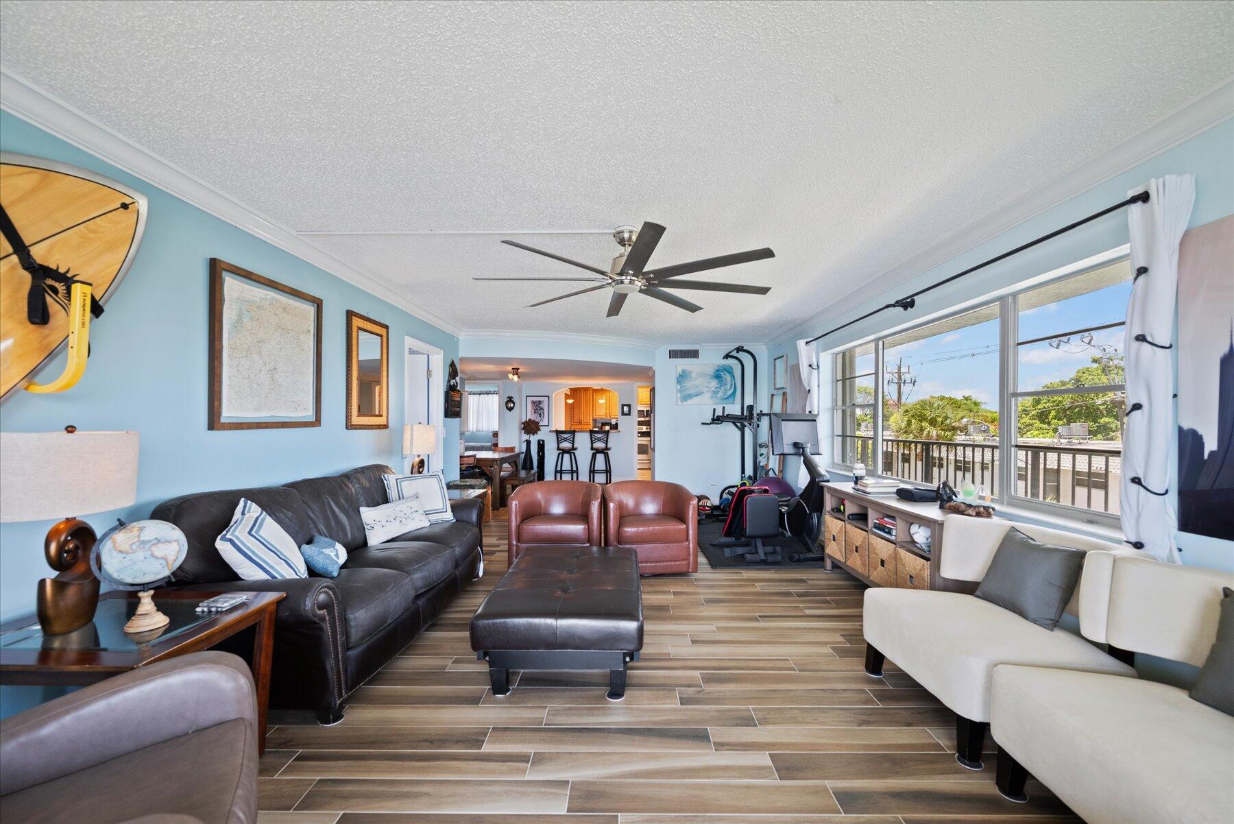 3040 Lakeshore Drive 301