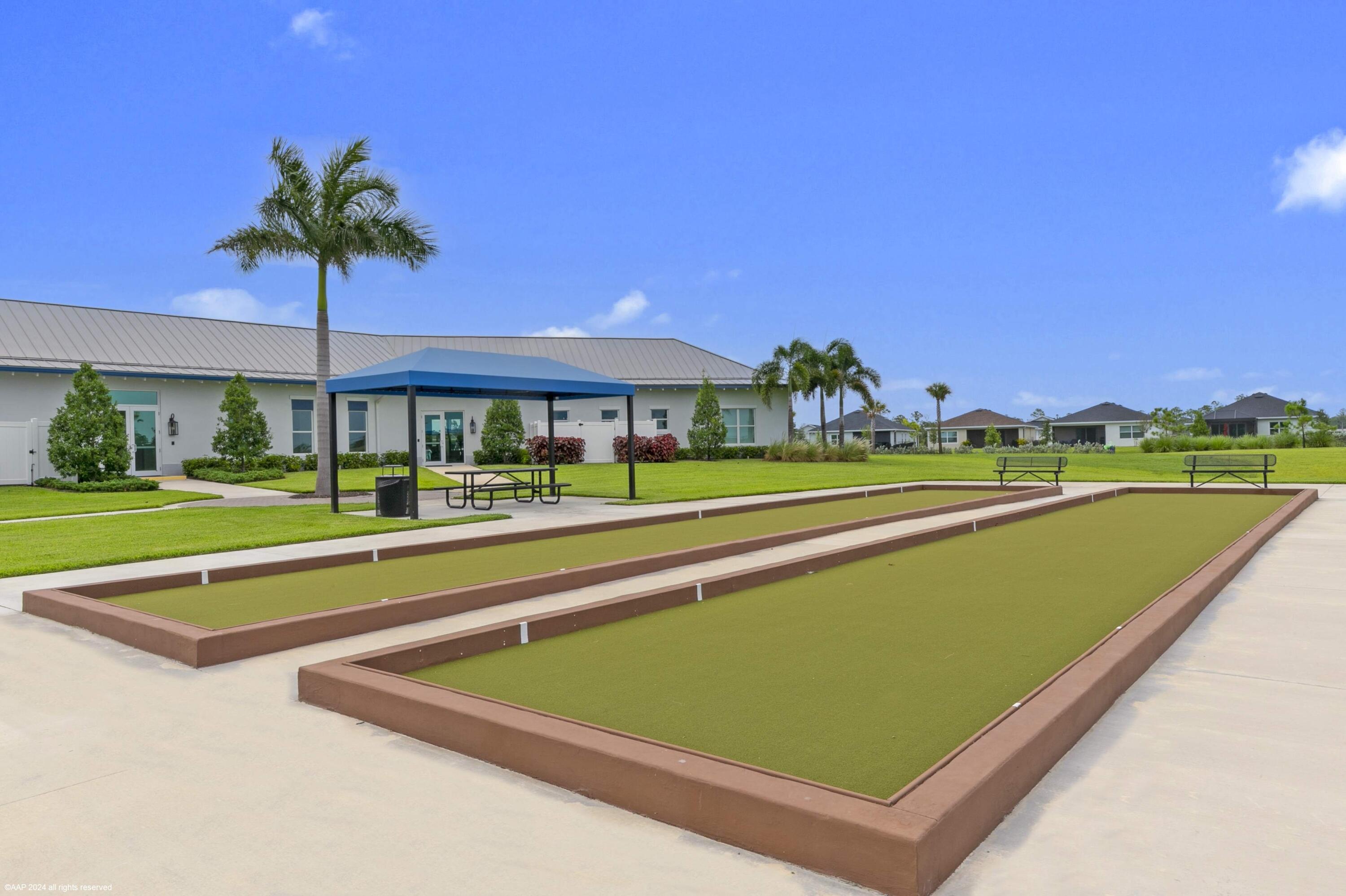 2073 SE Crosswood Way, Port St. Lucie