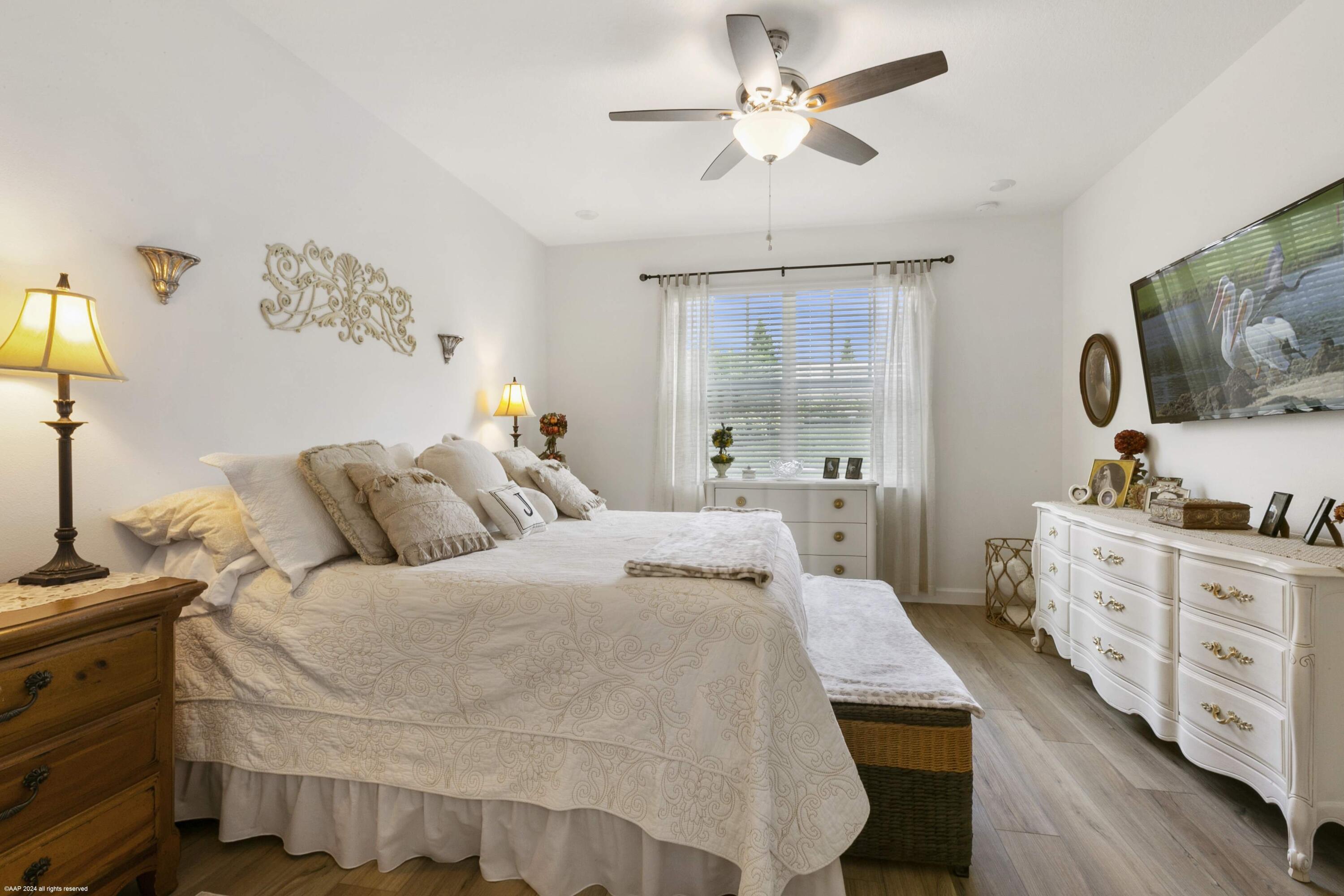 2073 SE Crosswood Way, Port St. Lucie