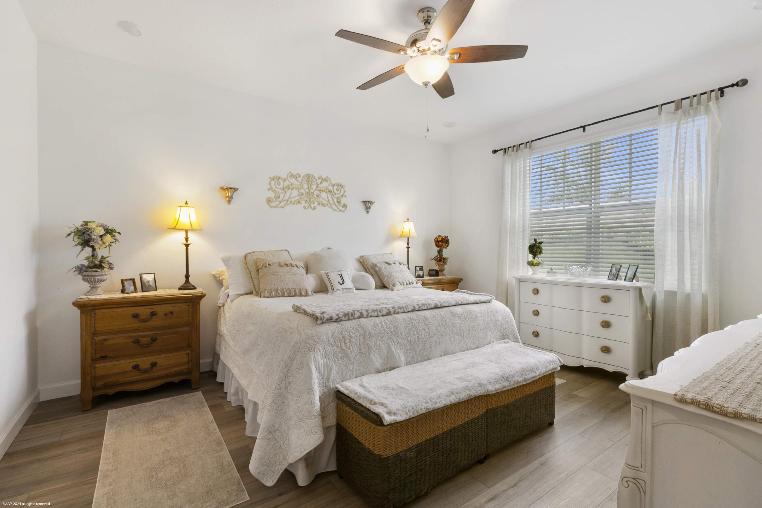 2073 SE Crosswood Way, Port St. Lucie