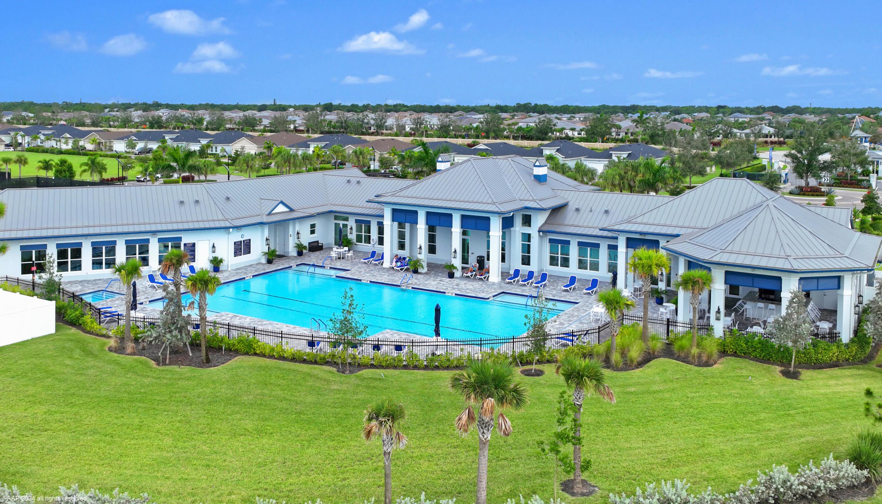 2073 SE Crosswood Way, Port St. Lucie