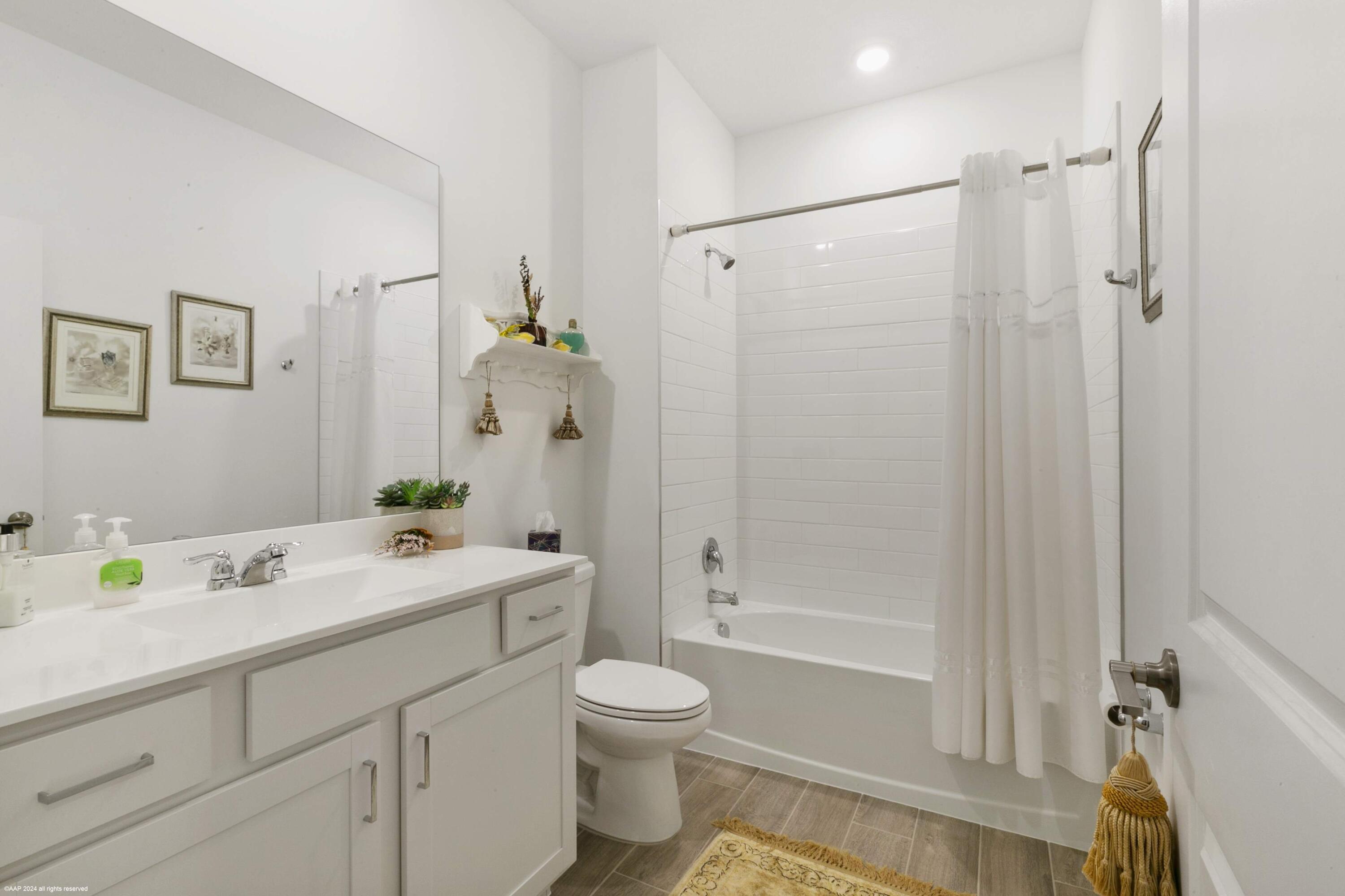 2073 SE Crosswood Way, Port St. Lucie