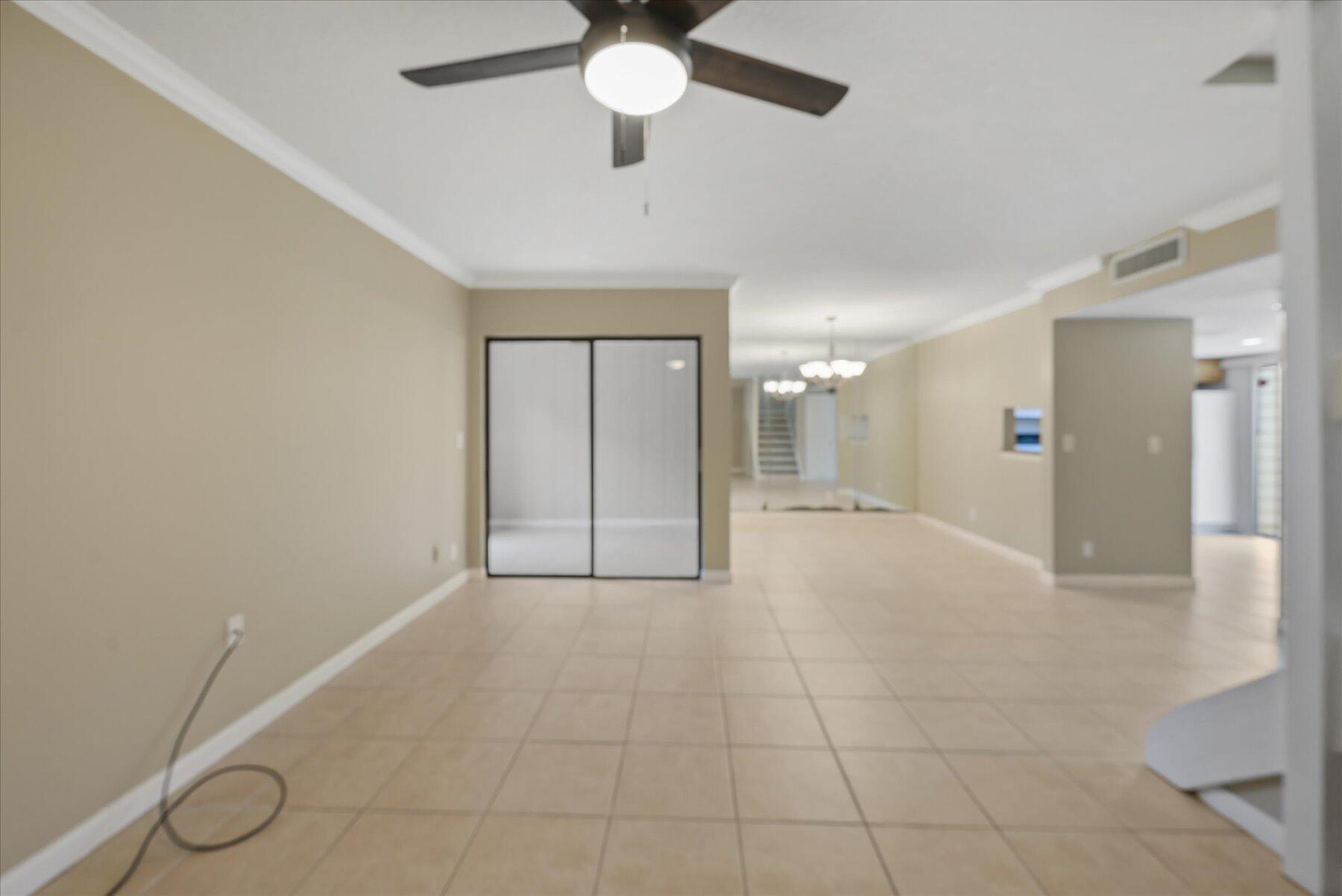 402 Lakewood Court 2b