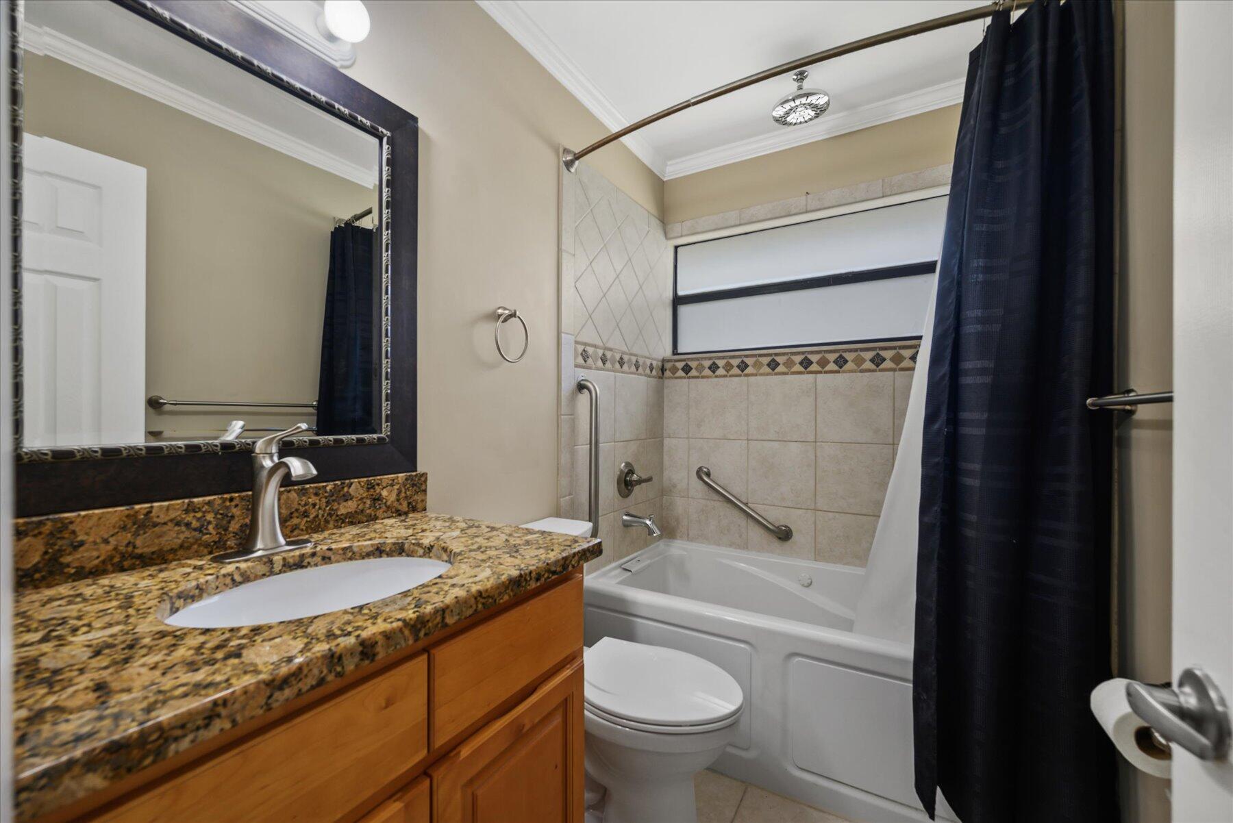 402 Lakewood Court 2b