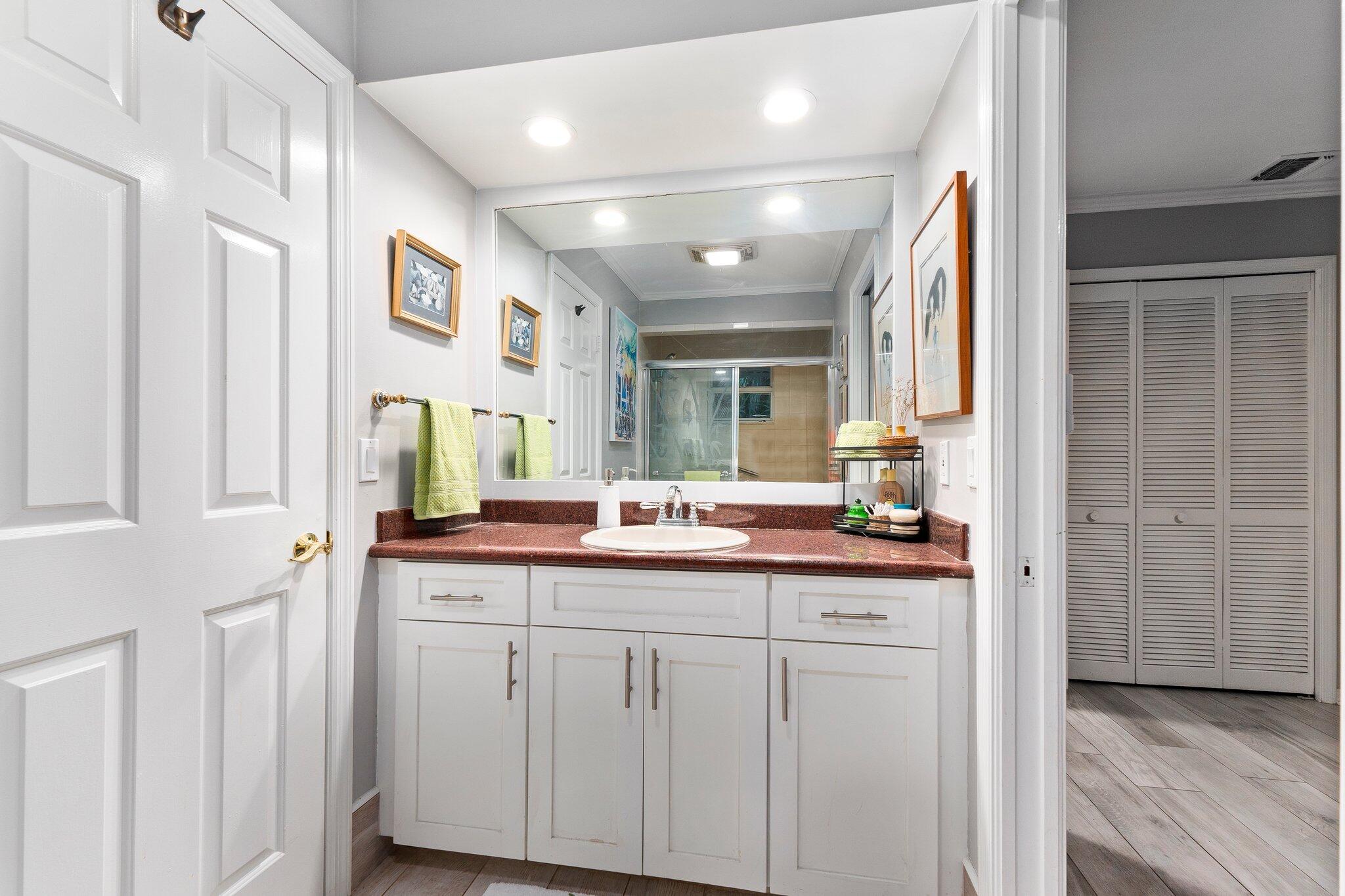 24 N River Road