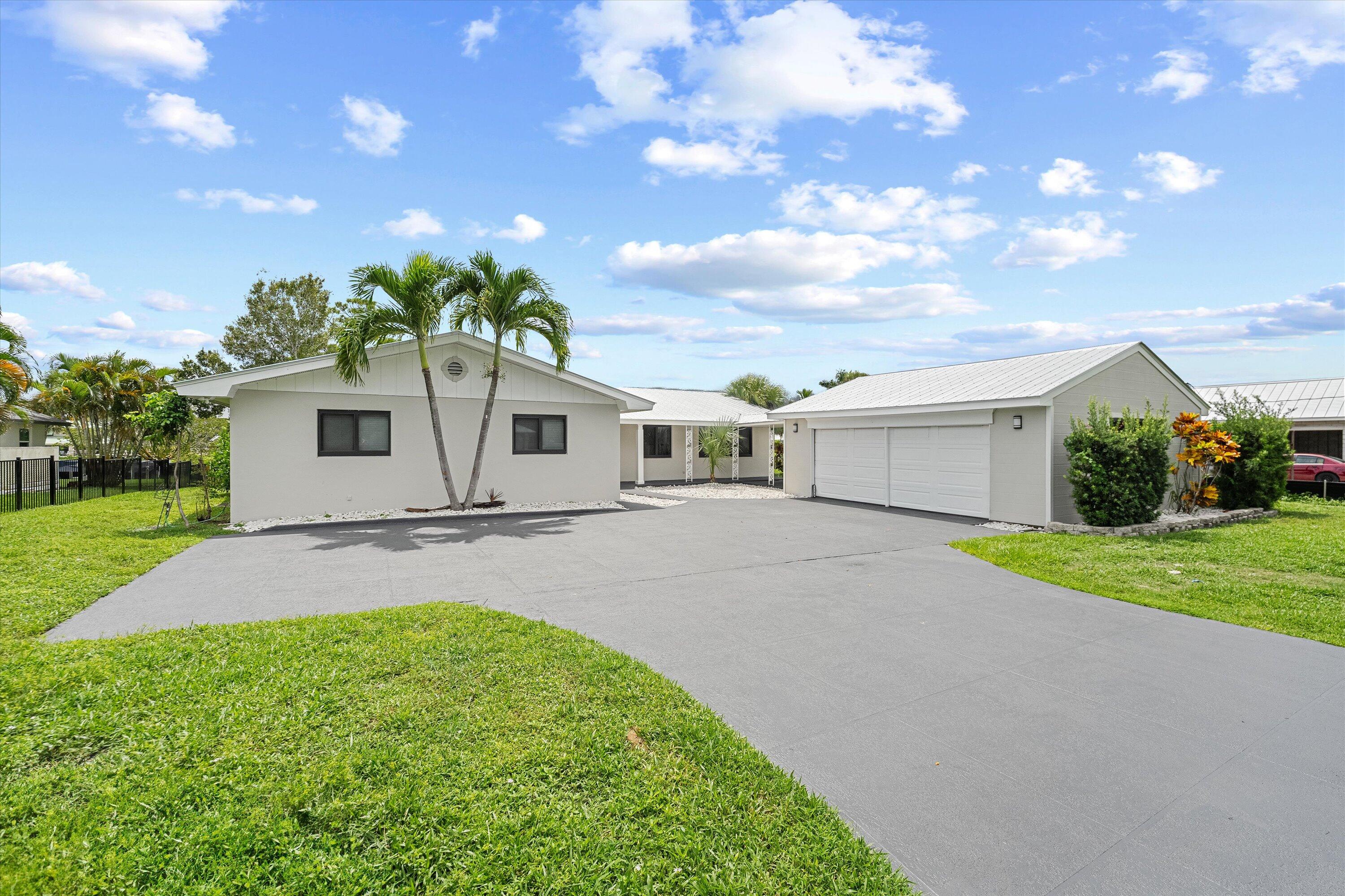 1134 NW Spruce Ridge Drive