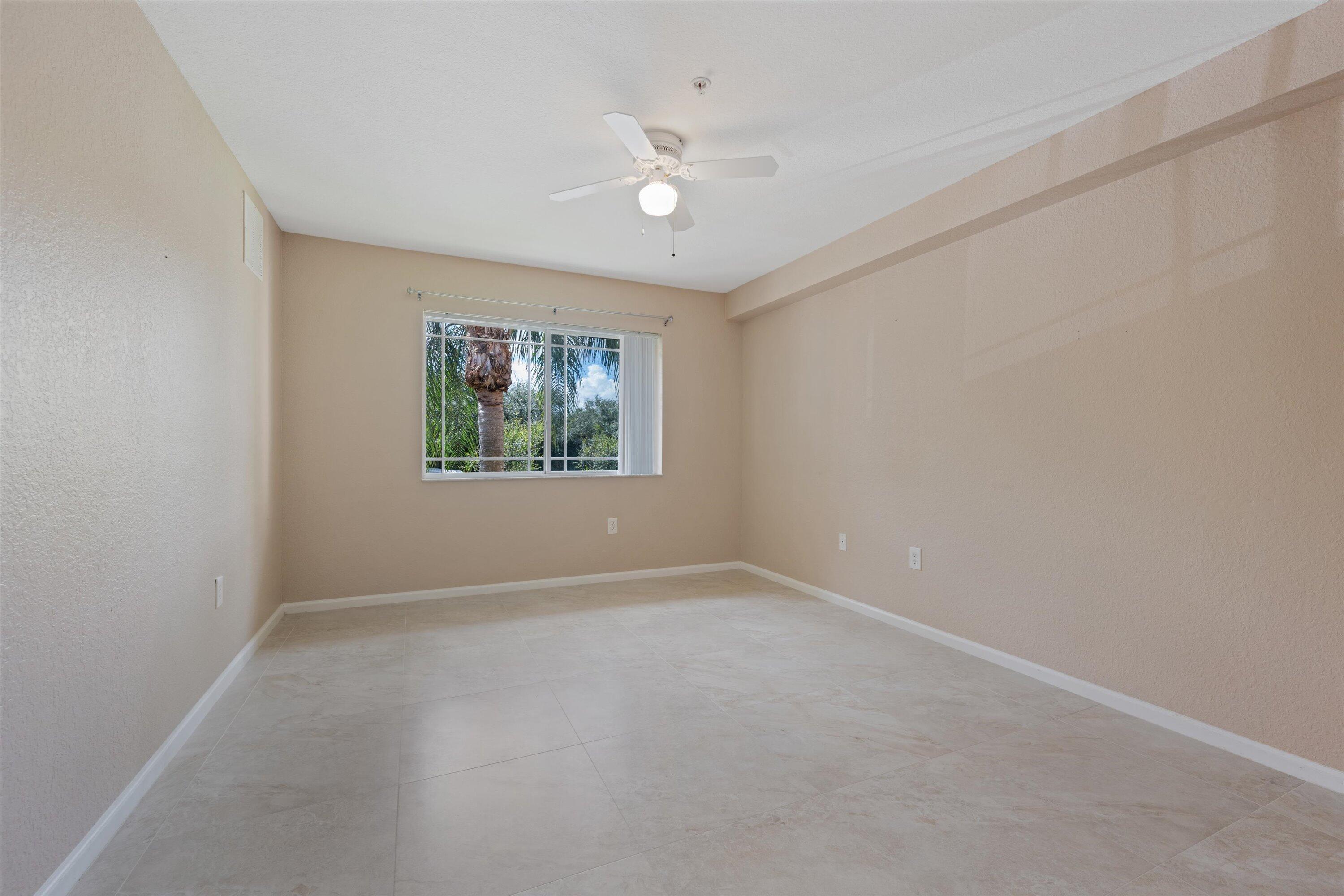 181 SW Palm Drive 207, Port St. Lucie Unit: 207
