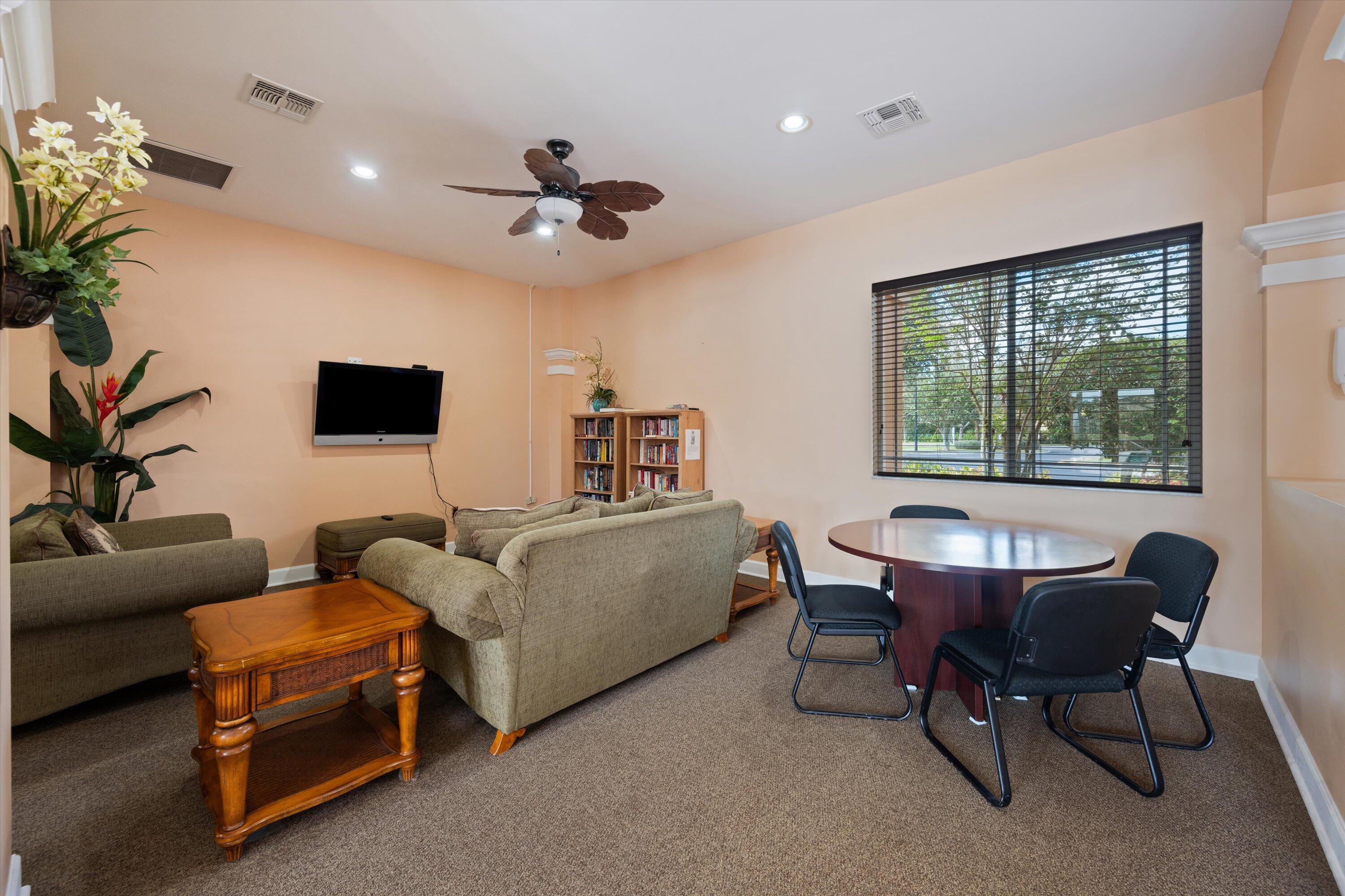 181 SW Palm Drive 207, Port St. Lucie Unit: 207