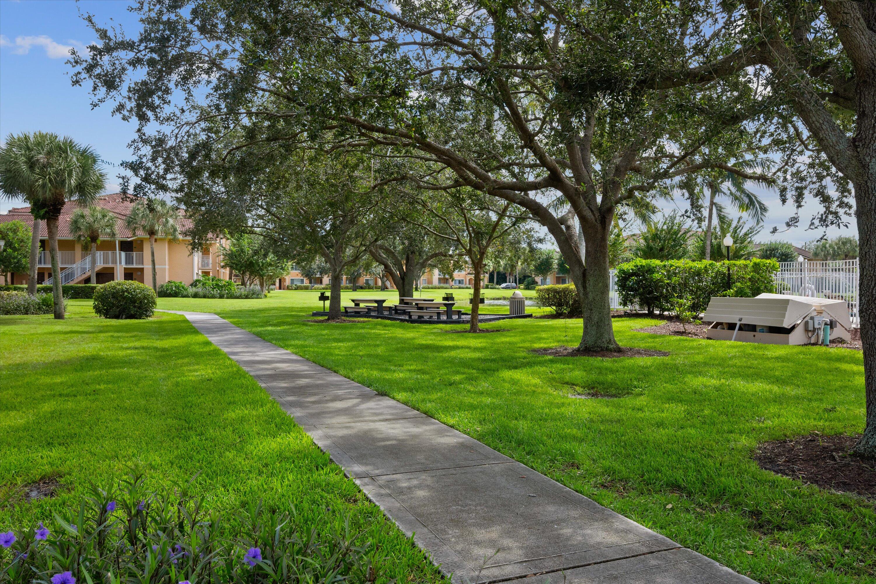 181 SW Palm Drive 207, Port St. Lucie Unit: 207