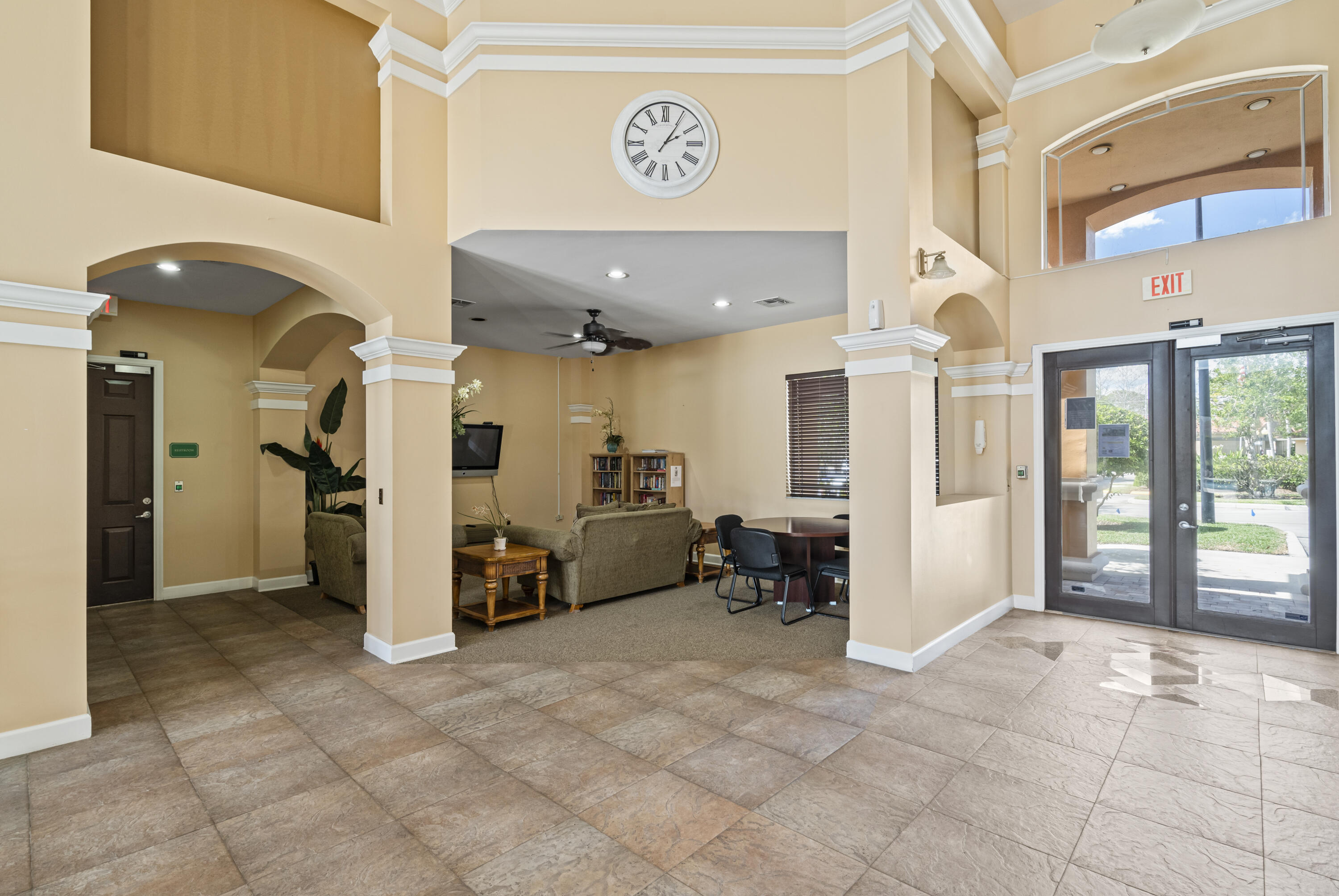 181 SW Palm Drive 207, Port St. Lucie Unit: 207