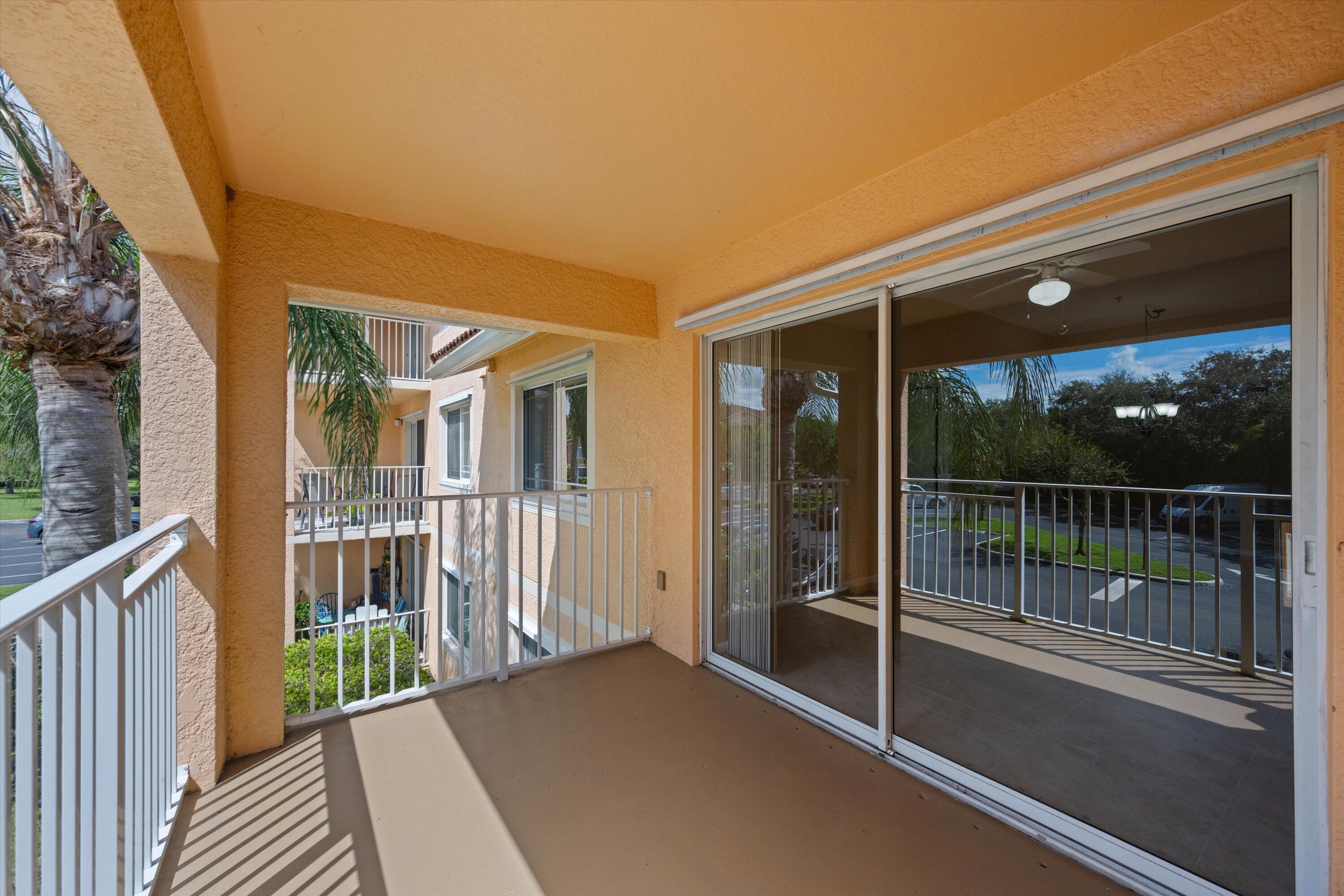 181 SW Palm Drive 207, Port St. Lucie Unit: 207
