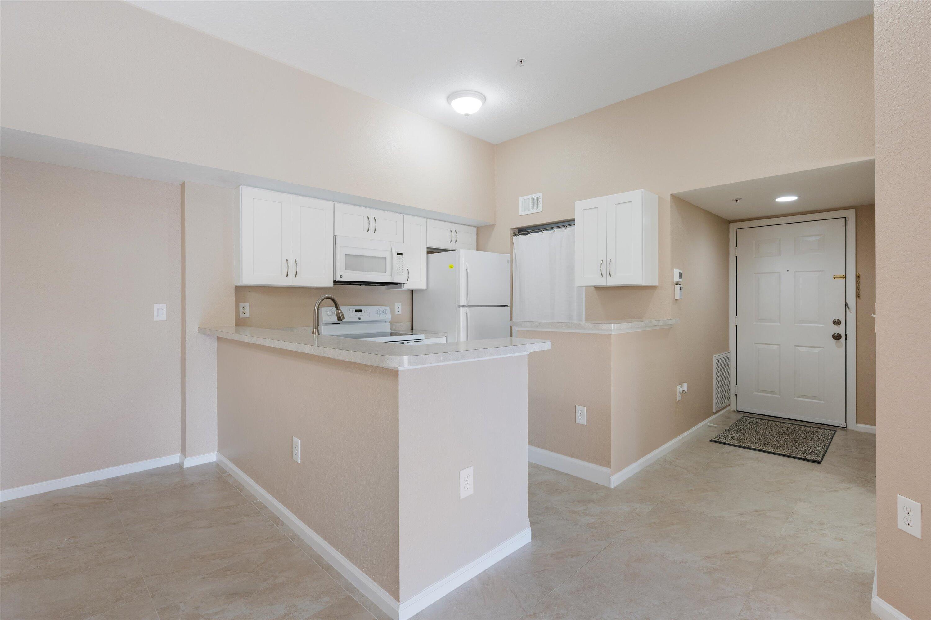 181 SW Palm Drive 207, Port St. Lucie Unit: 207