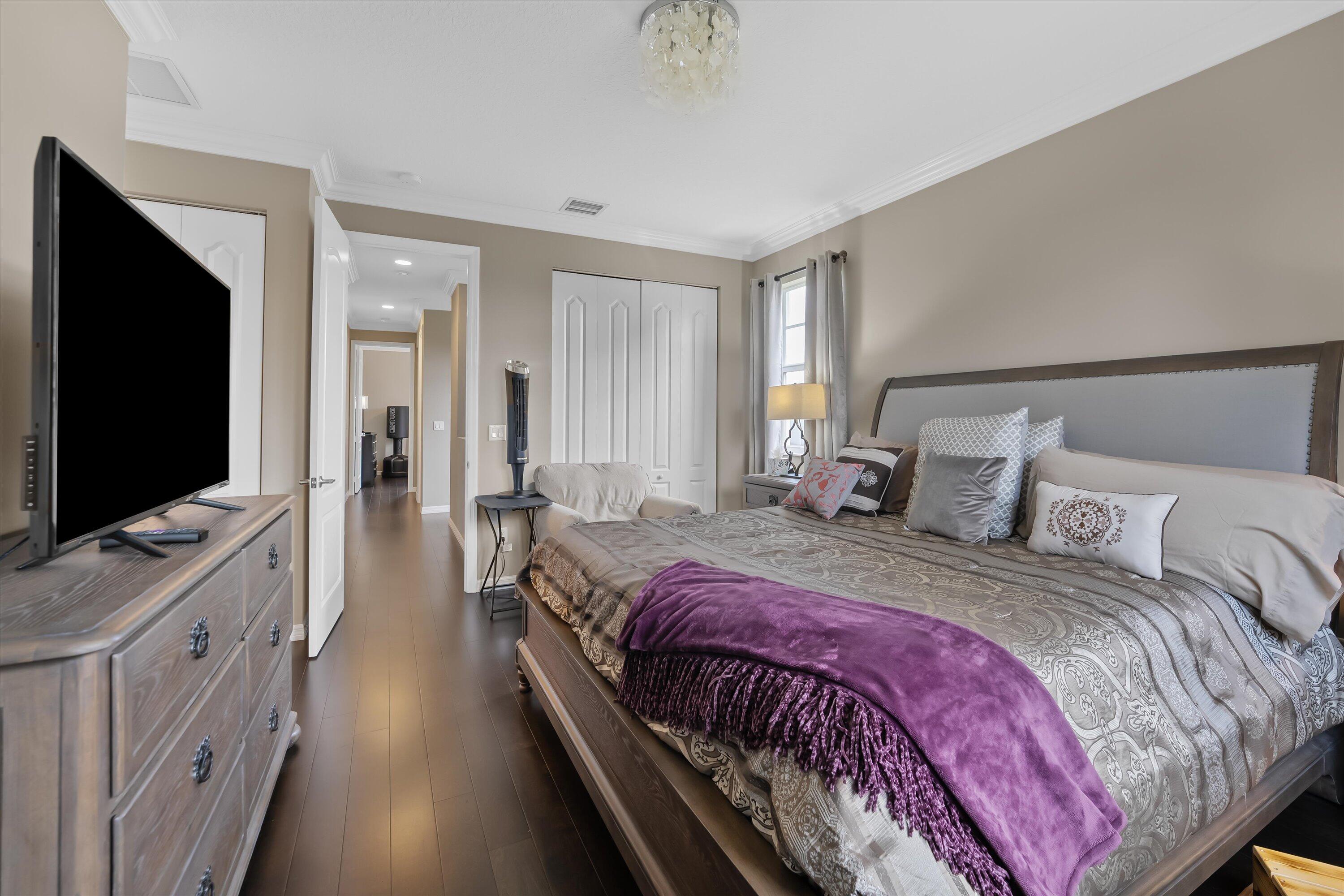 4613 Tara Cove Way