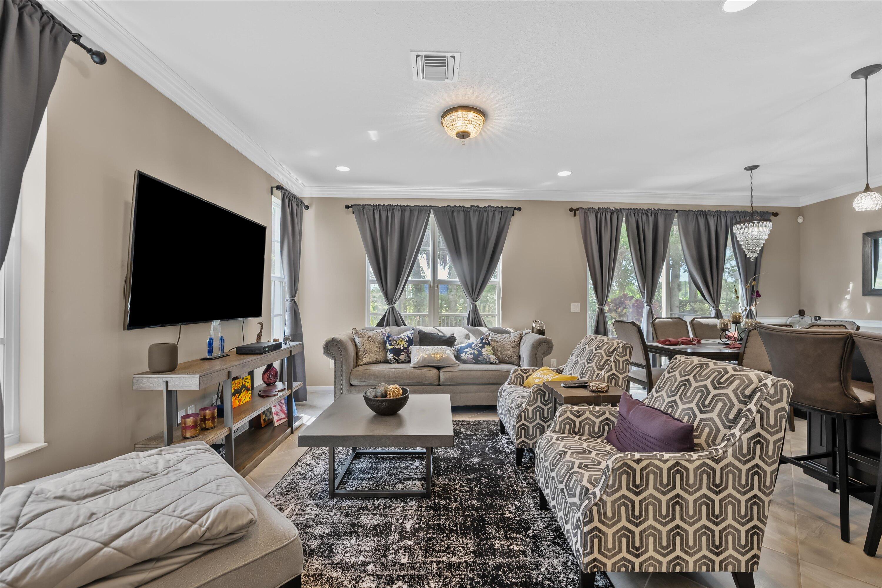 4613 Tara Cove Way