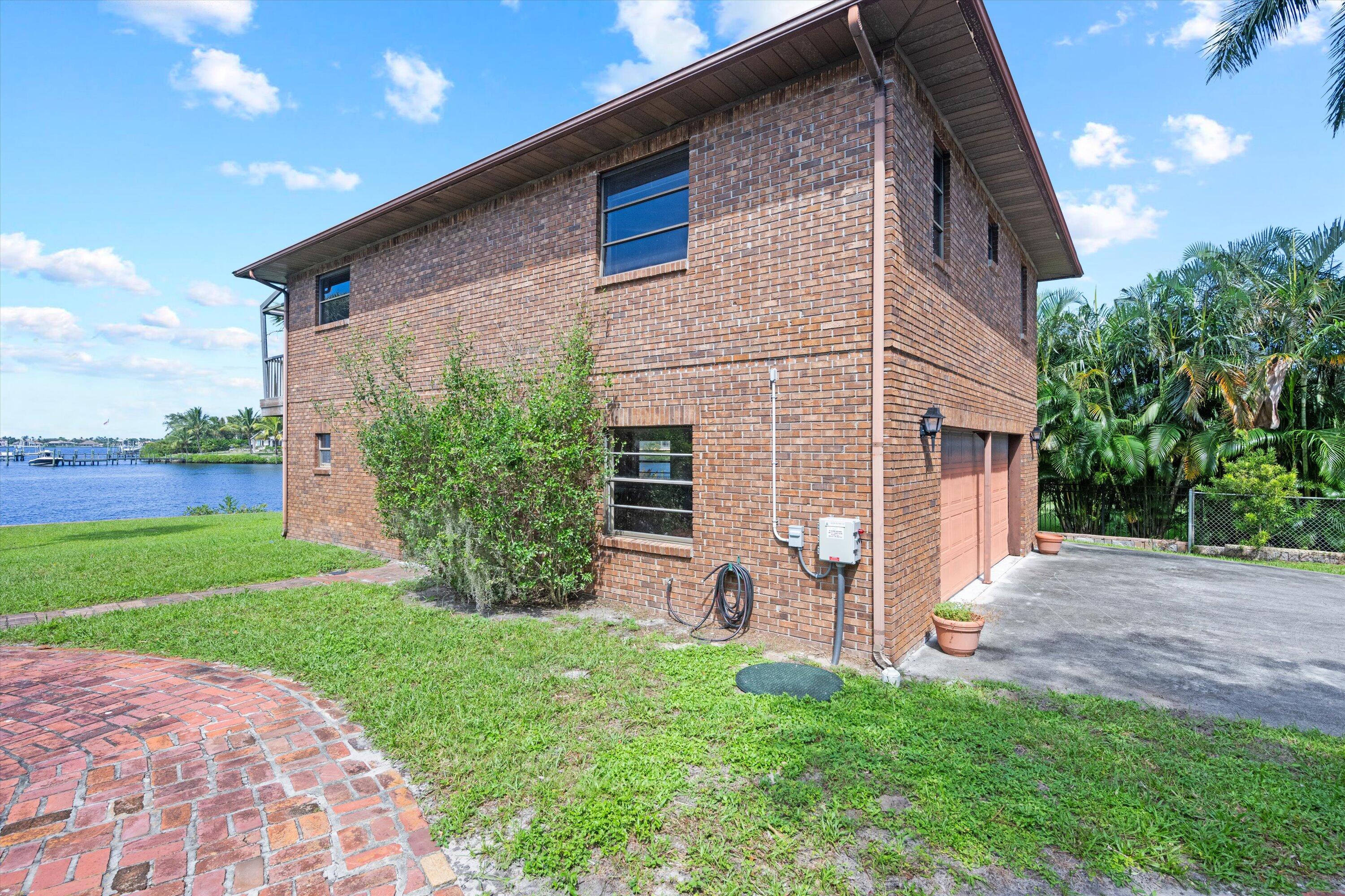 1410 SW Palm City Road C