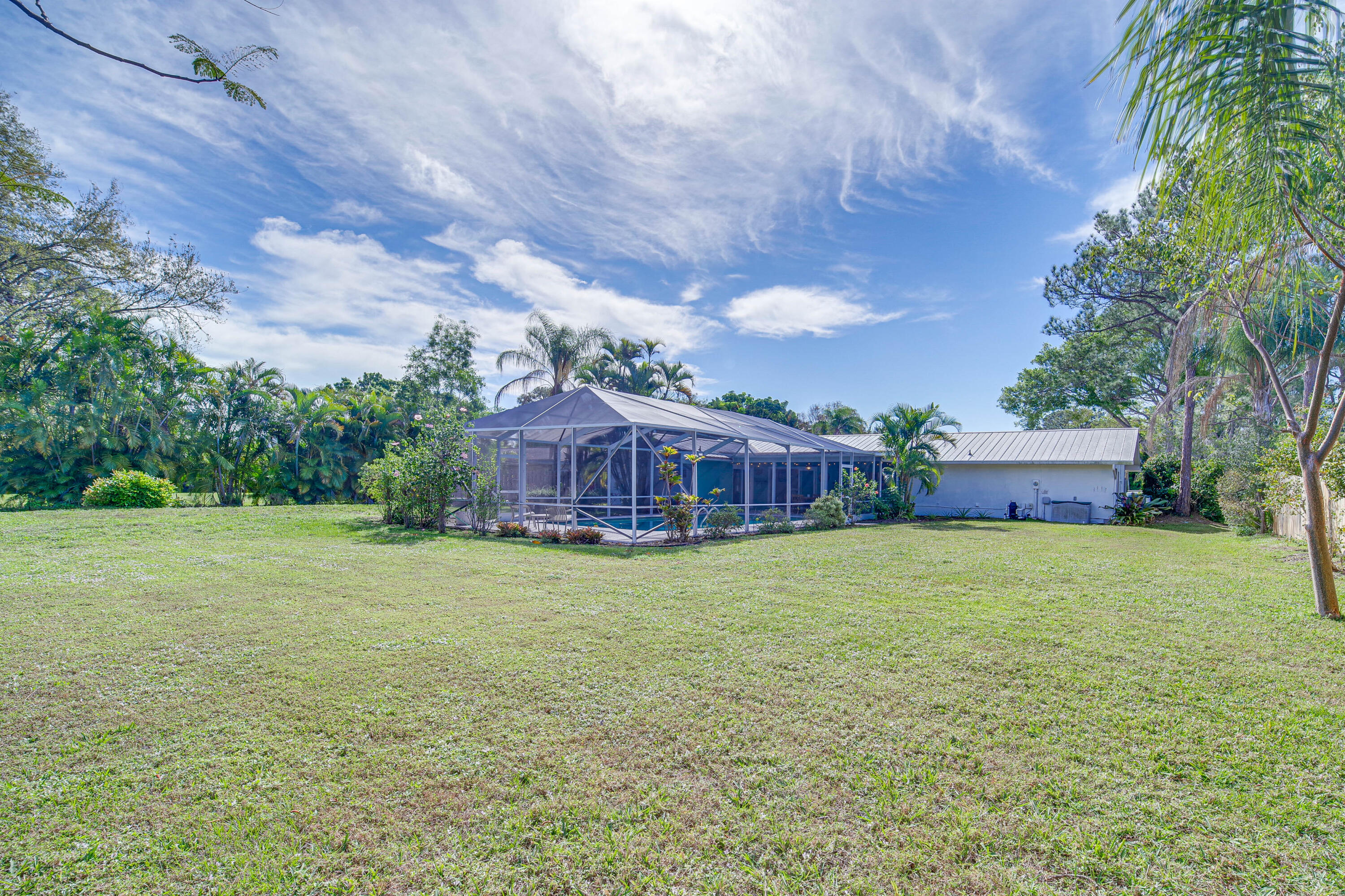1119 NW Fork Road