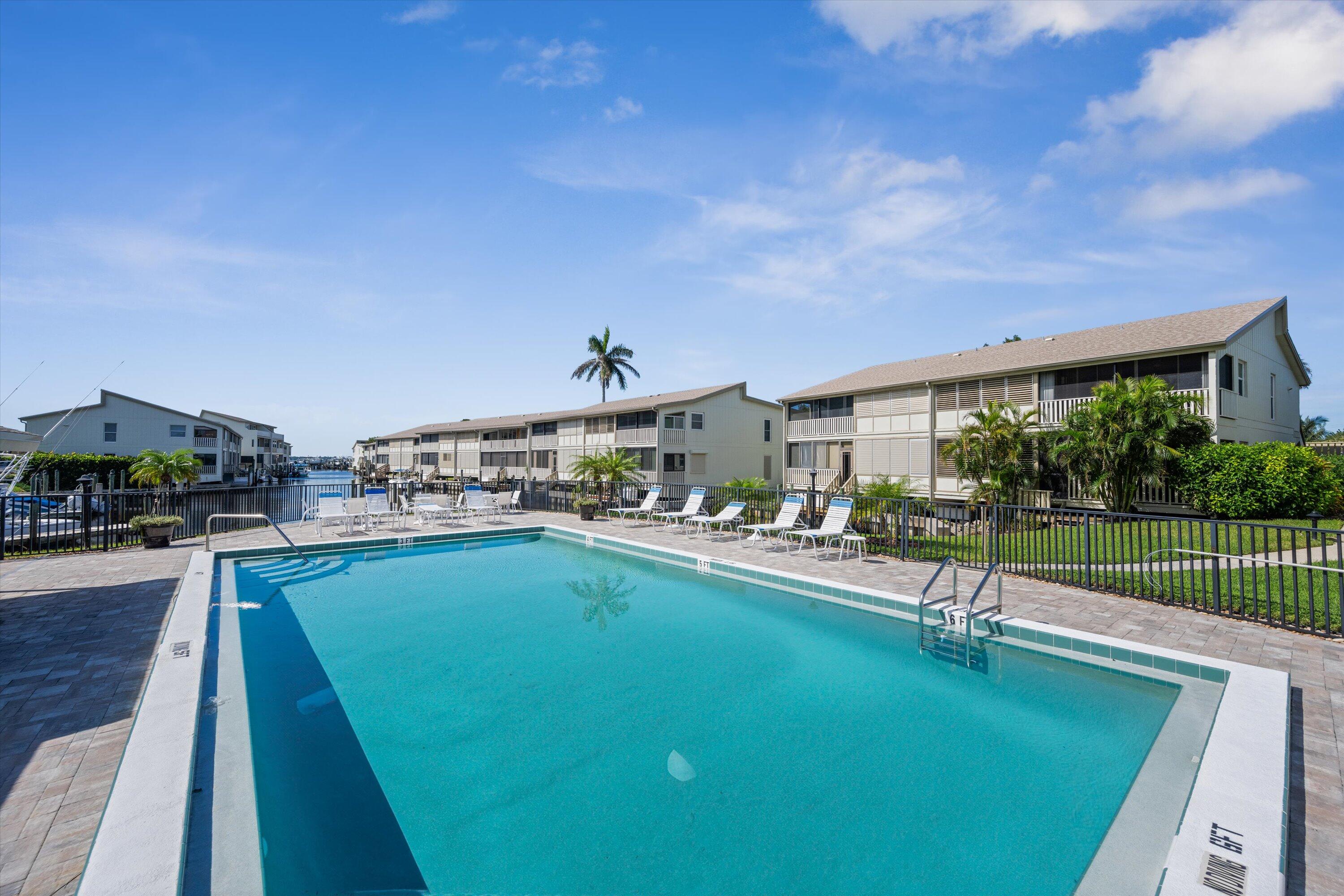1456 NE Ocean Boulevard 6-101
