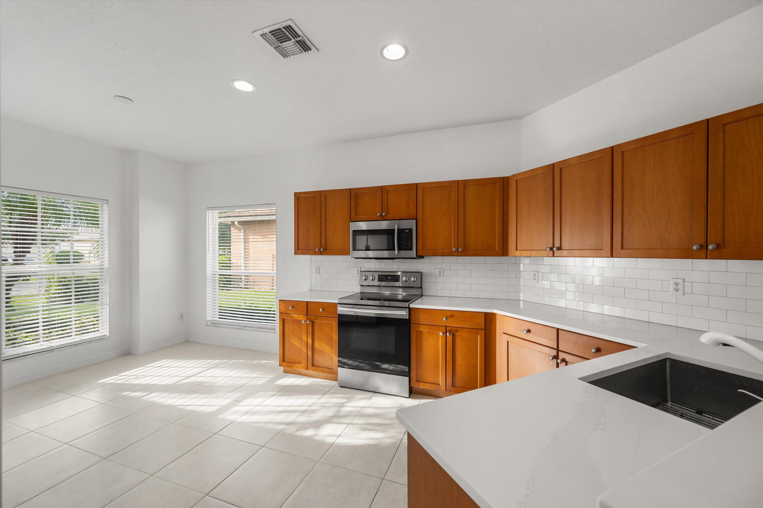 9962 SW Glenbrook Drive, Port St. Lucie