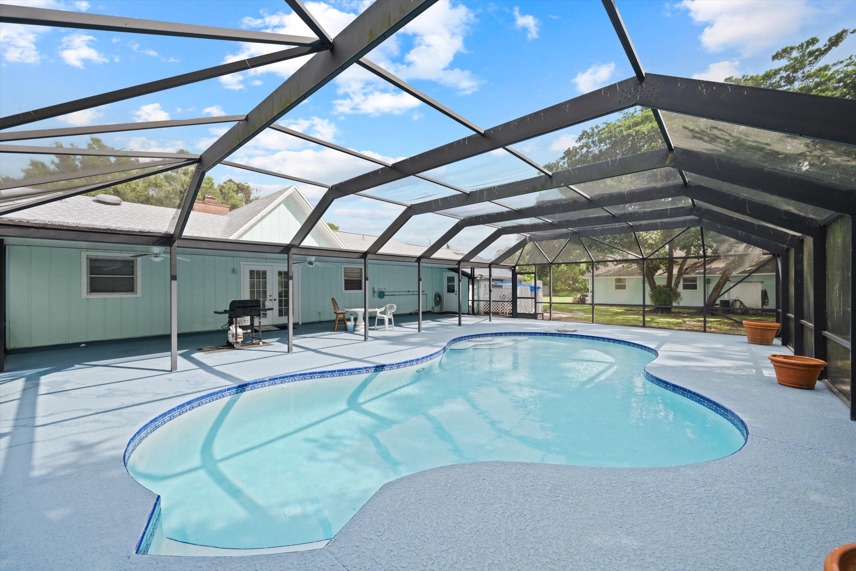 1950 SW Hackman Terrace