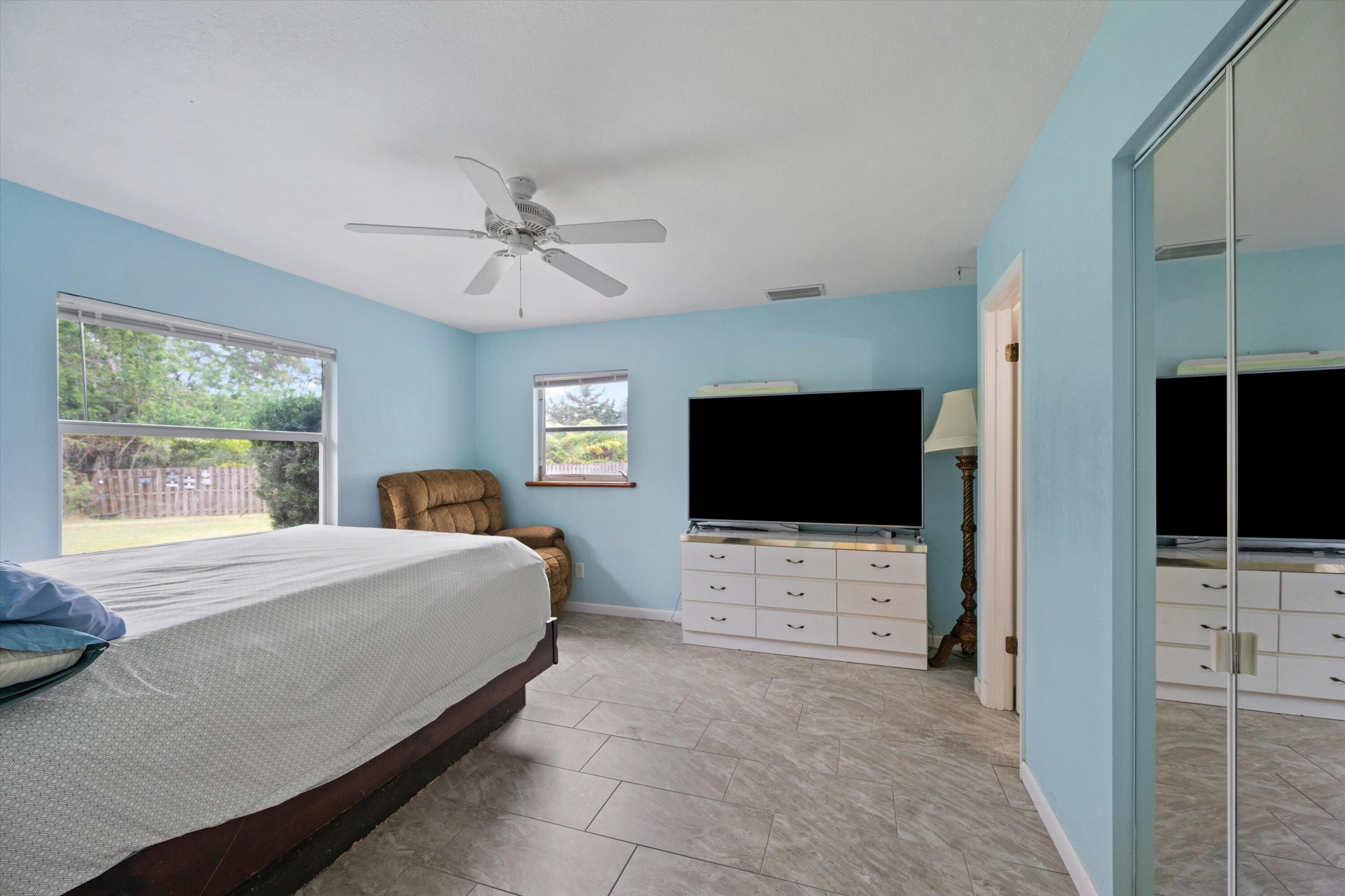1950 SW Hackman Terrace