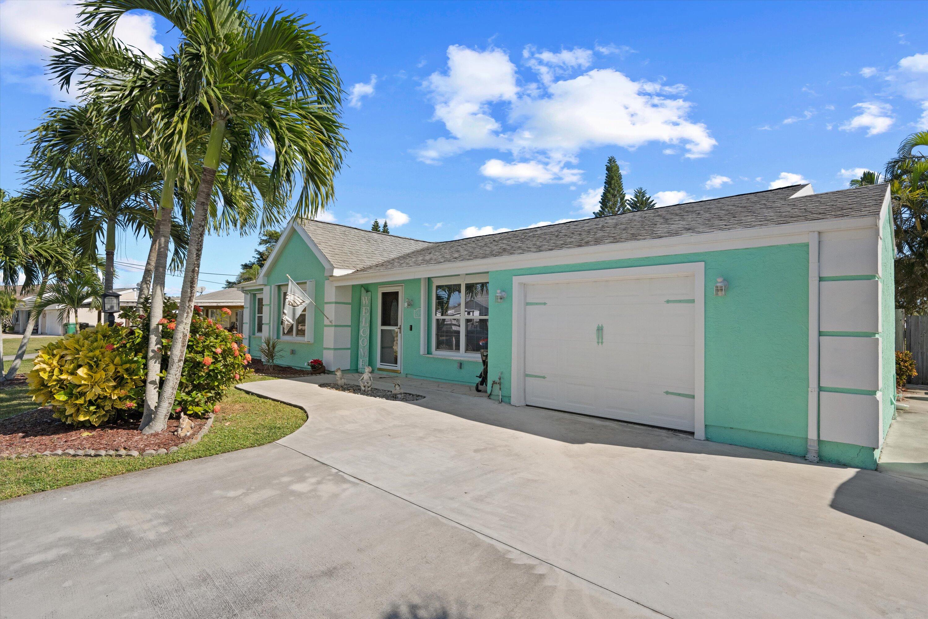 2169 SE Dolphin Road, Port St. Lucie
