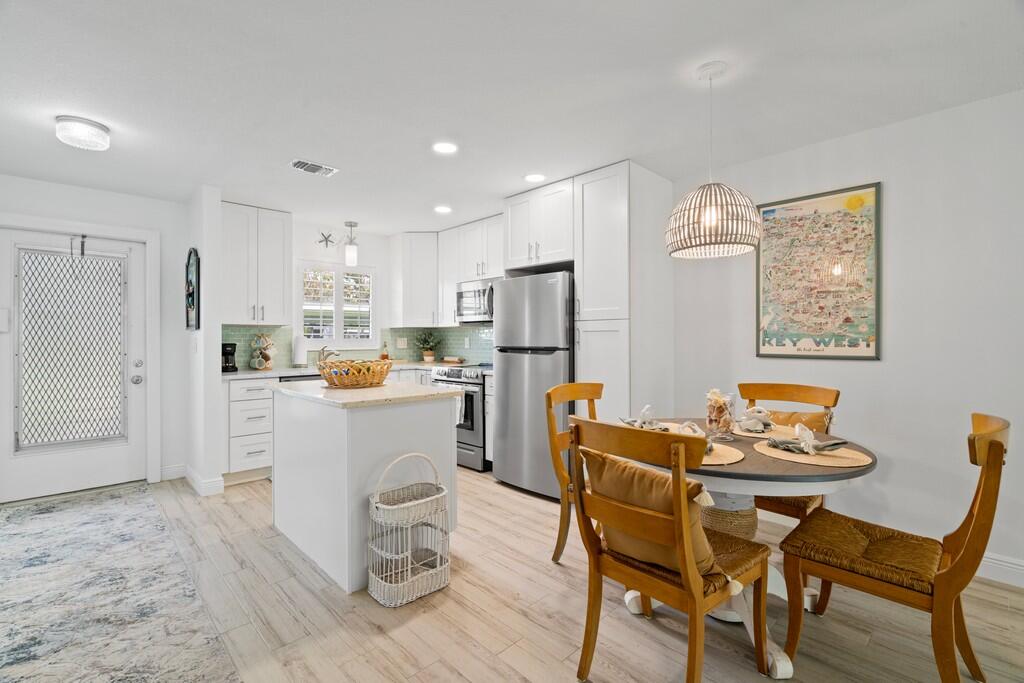 2950 SE Ocean Boulevard 11-2
