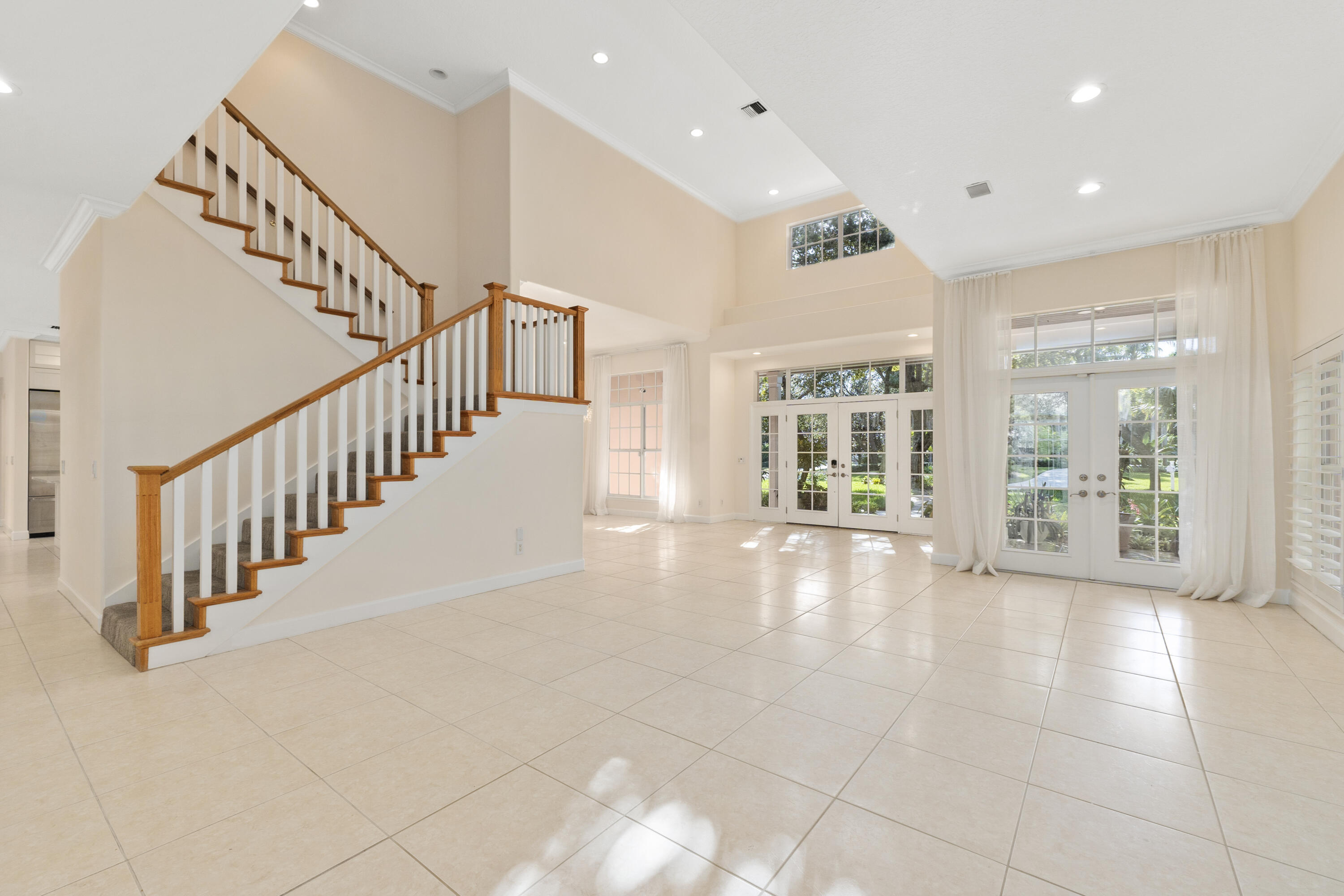 23 Castle Hill Way