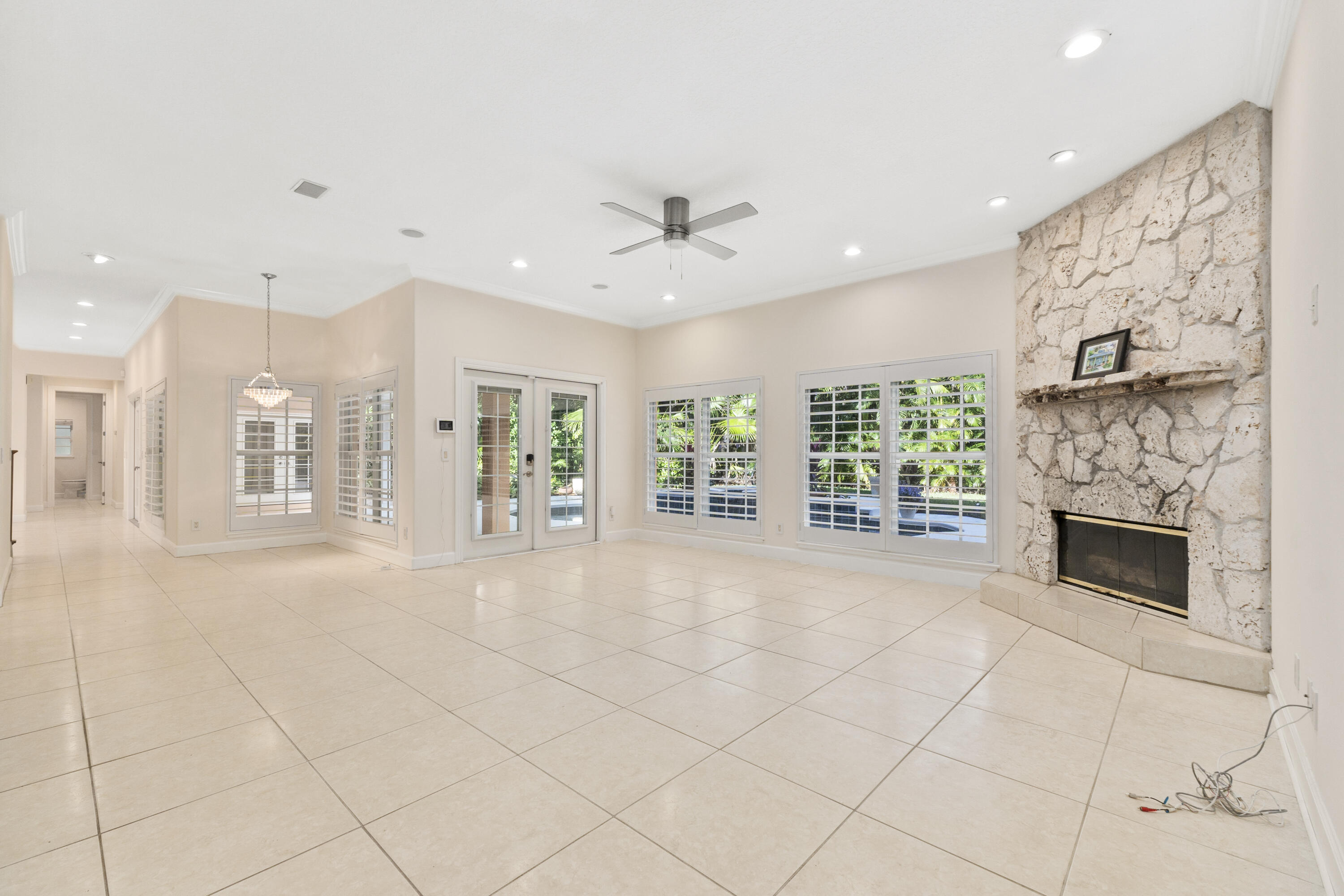 23 Castle Hill Way