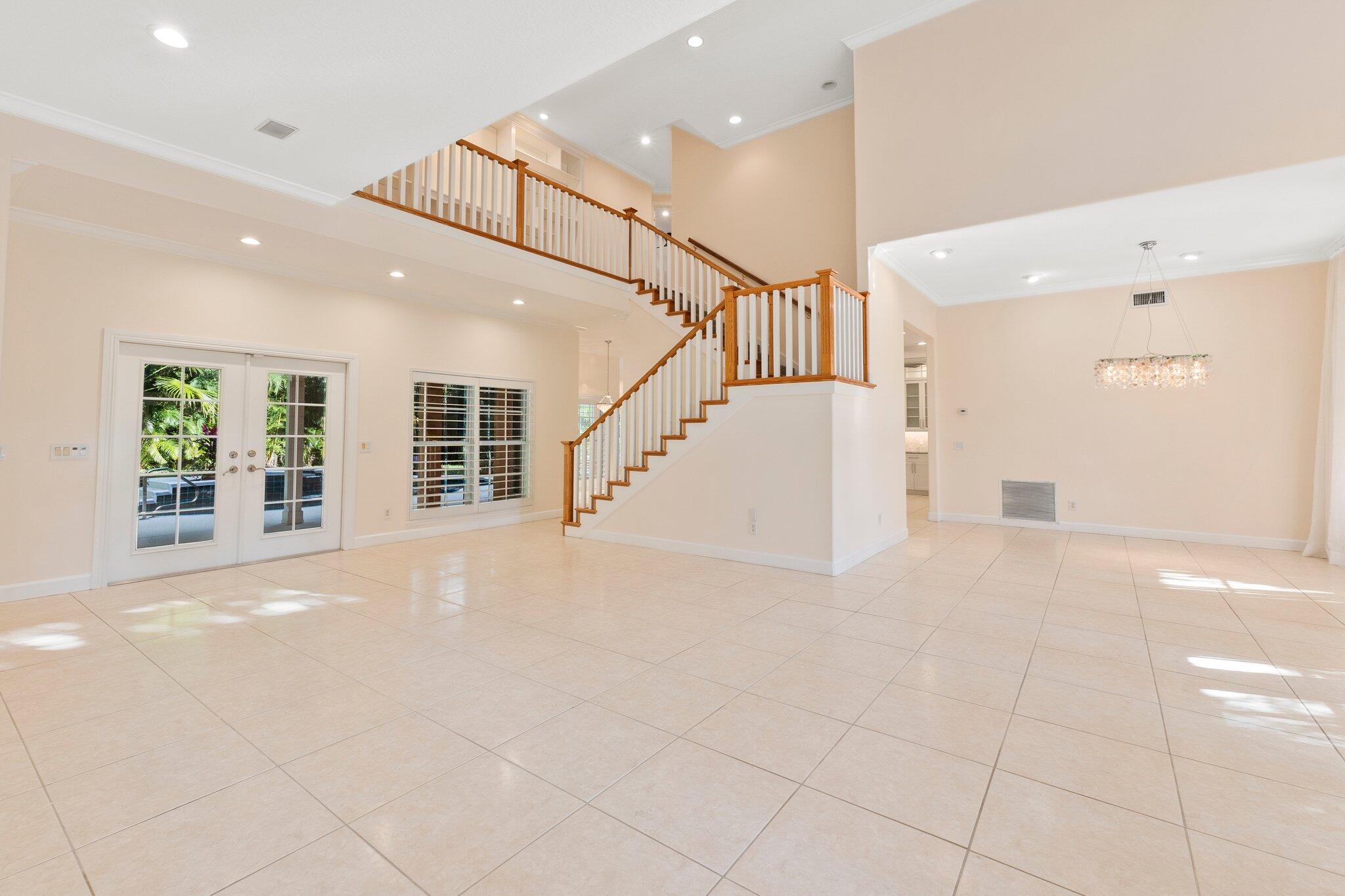 23 Castle Hill Way