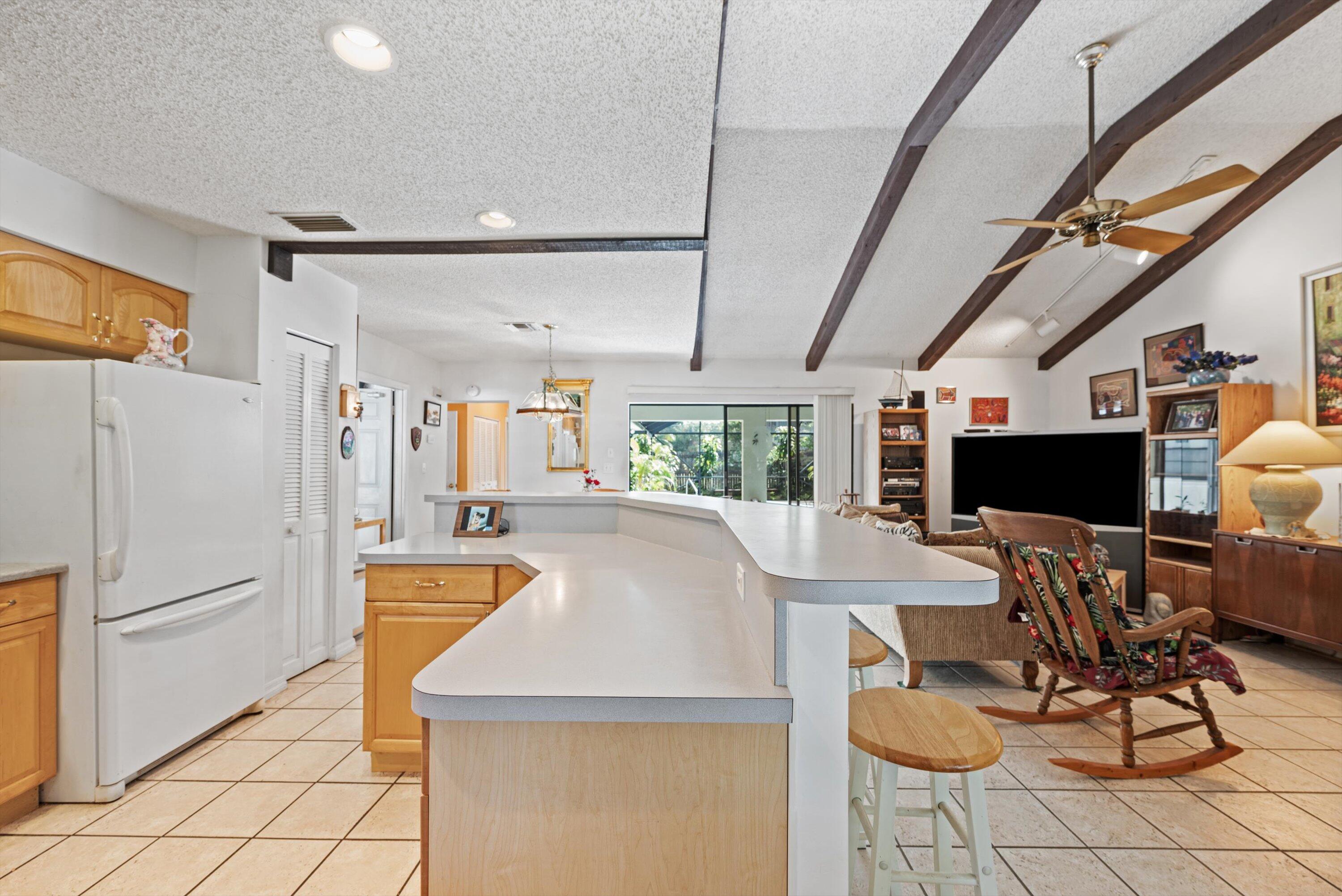 901 NW Terrace Road