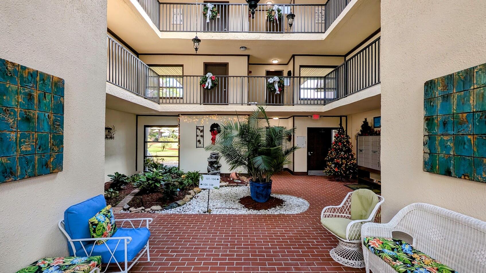 1800 SE Saint Lucie Boulevard 12307
