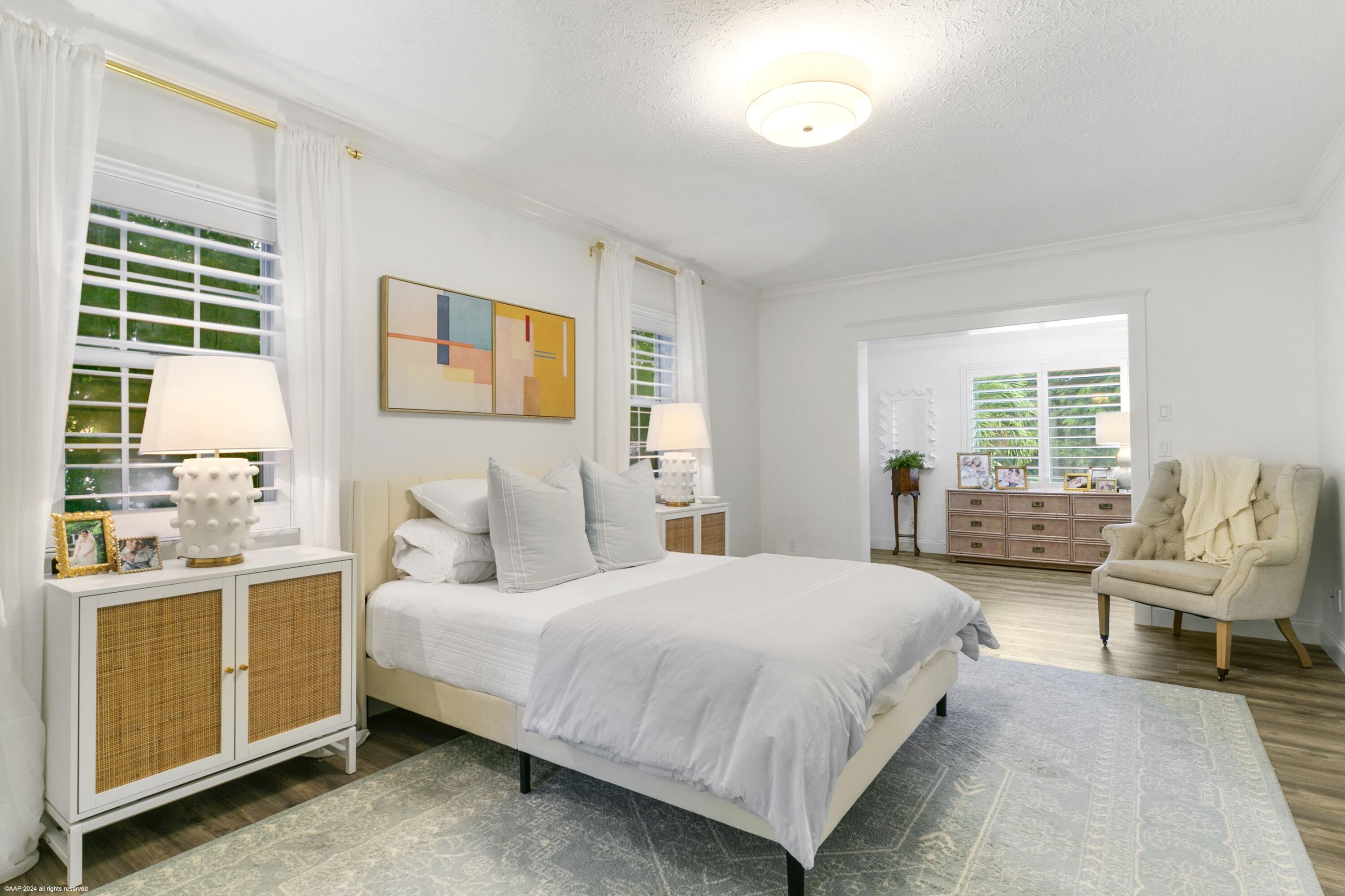 16 Ridgeview Road N