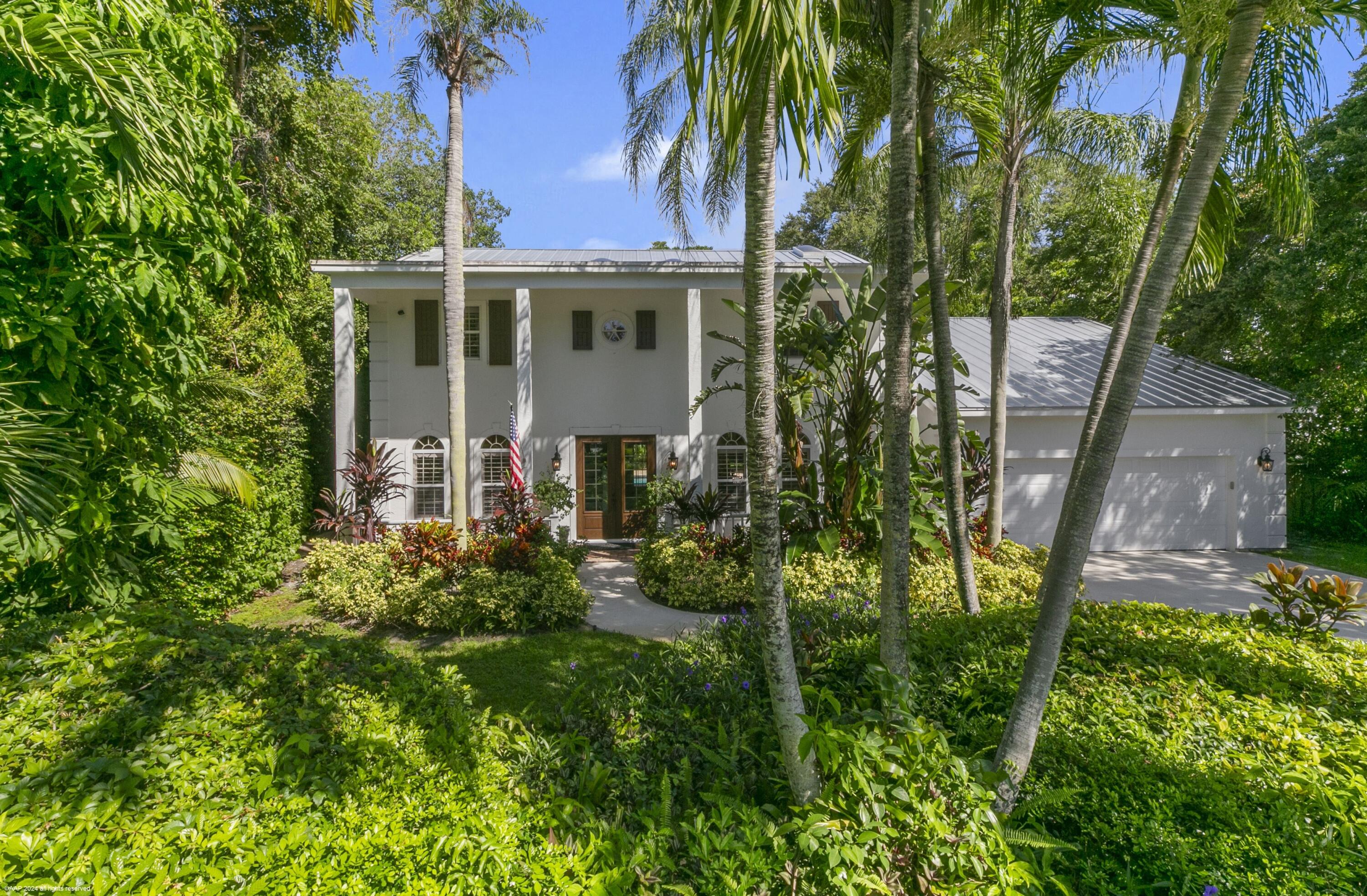 16 Ridgeview Road N
