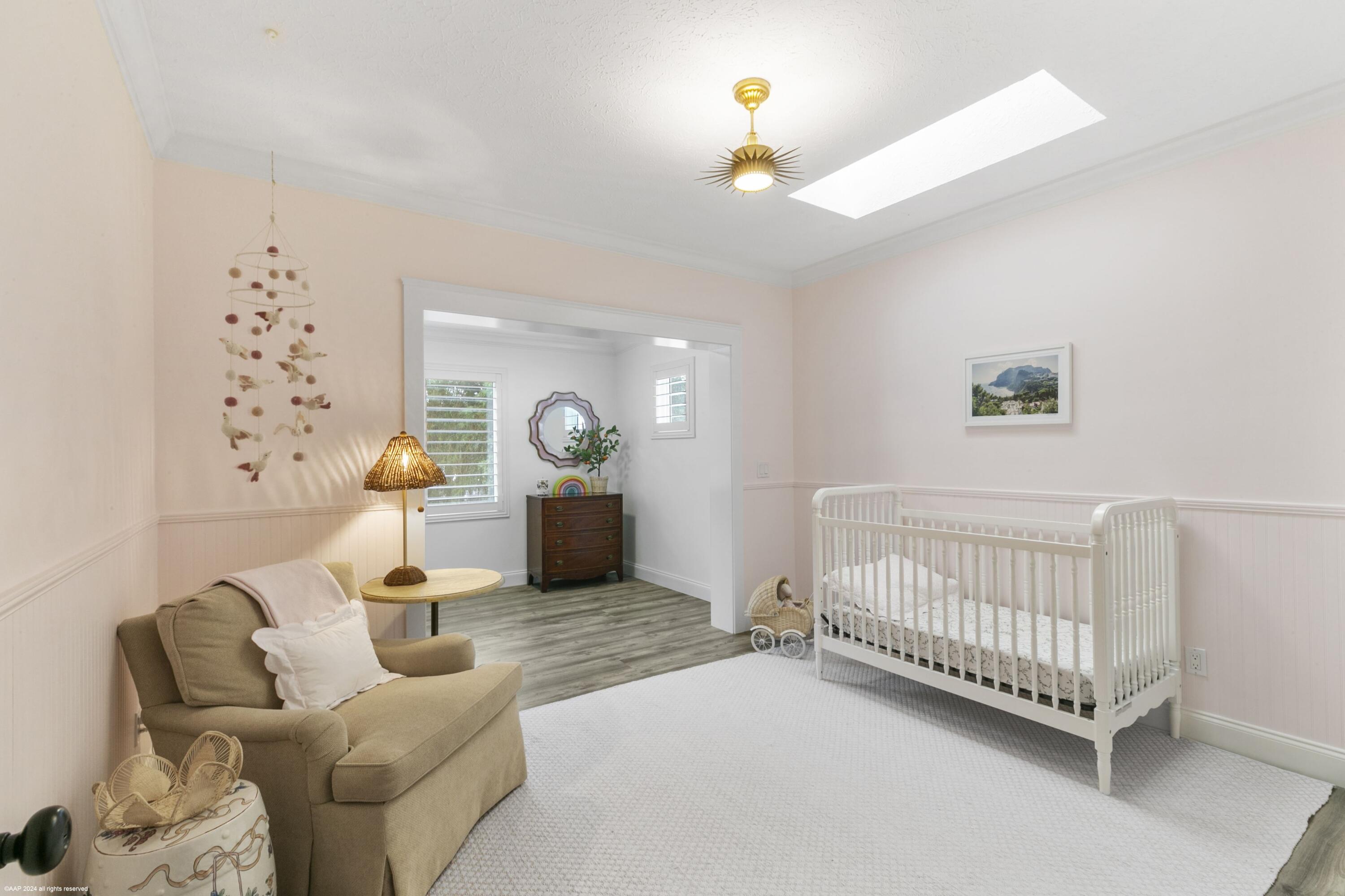 16 Ridgeview Road N