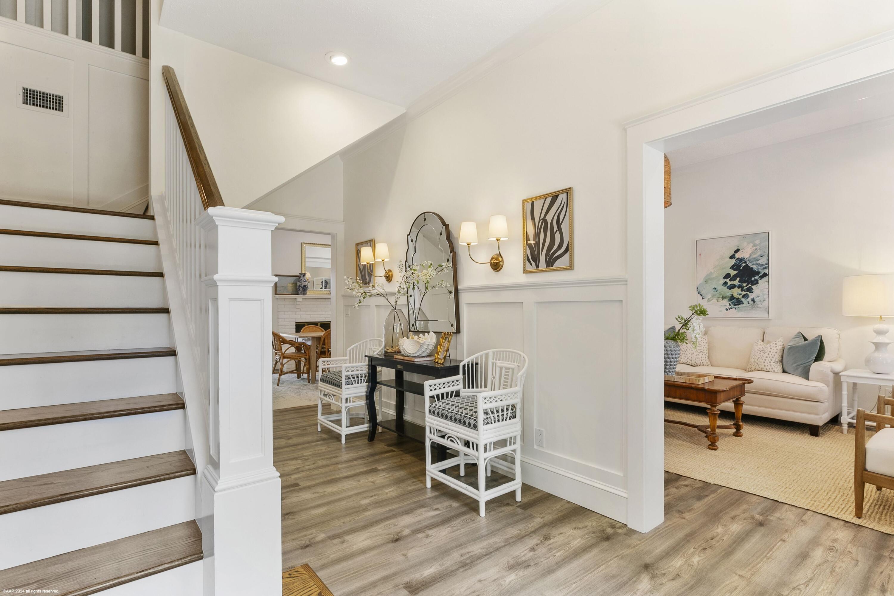 16 Ridgeview Road N