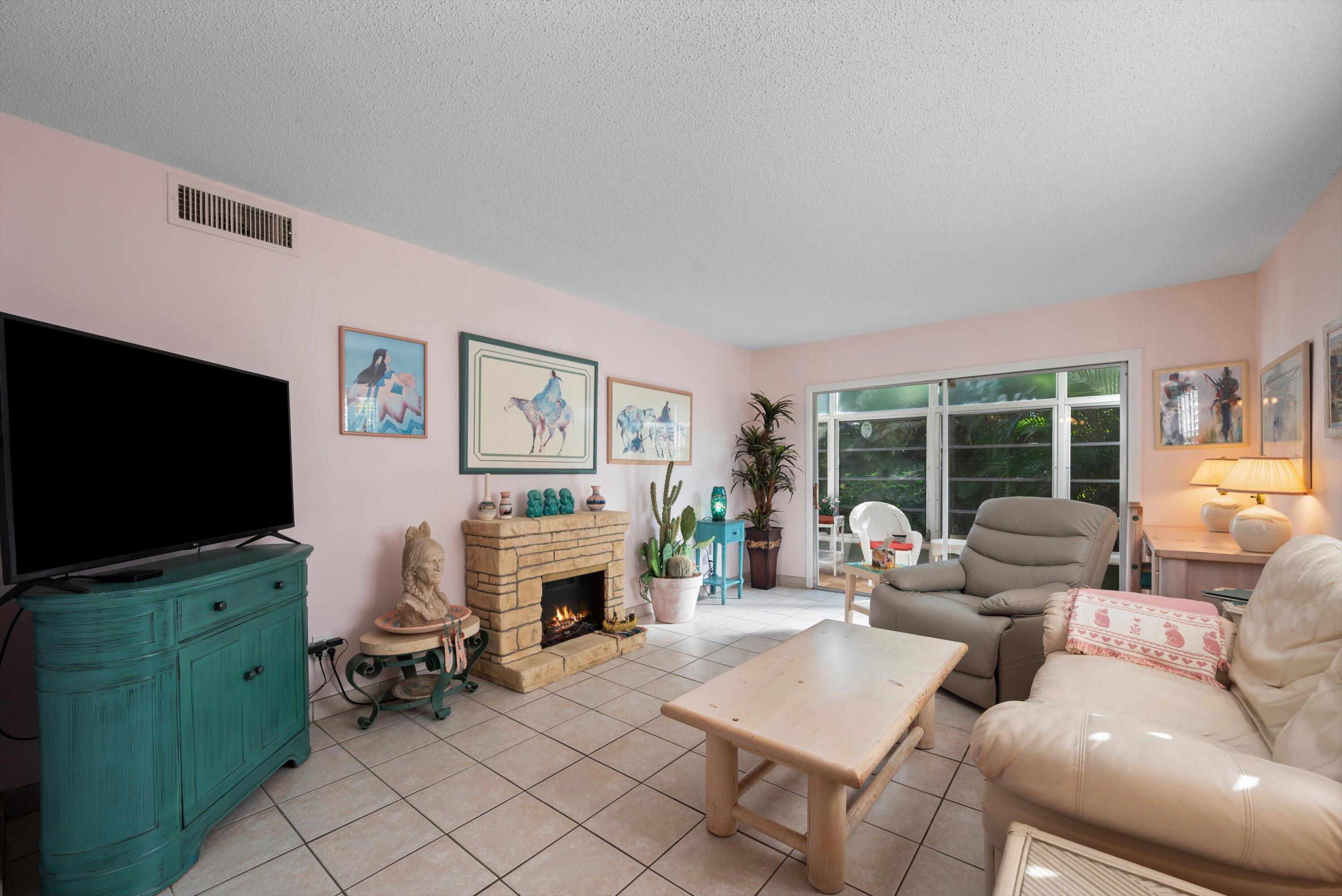 2600 SE Ocean Boulevard Kk6