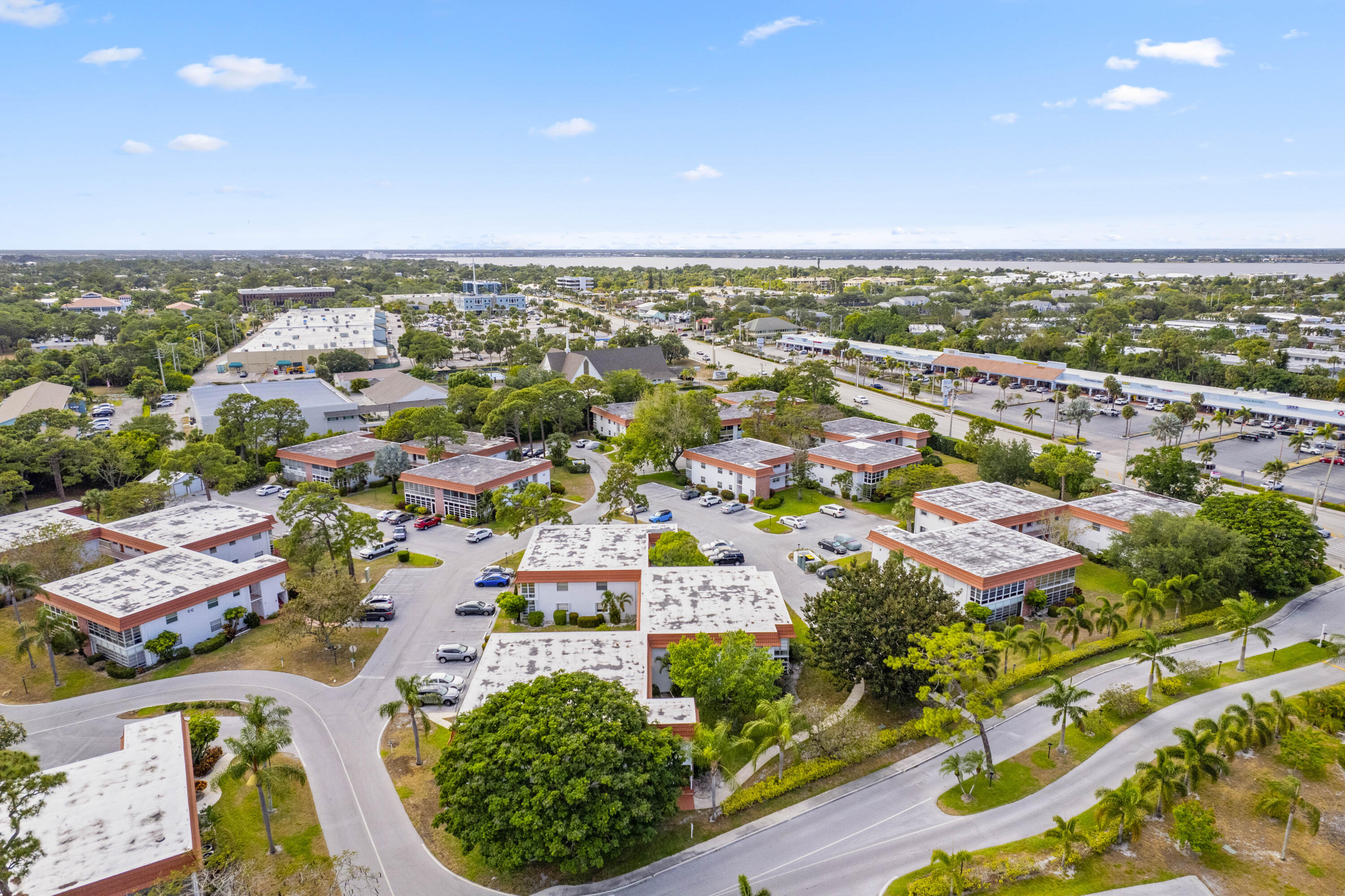 2600 SE Ocean Boulevard U4