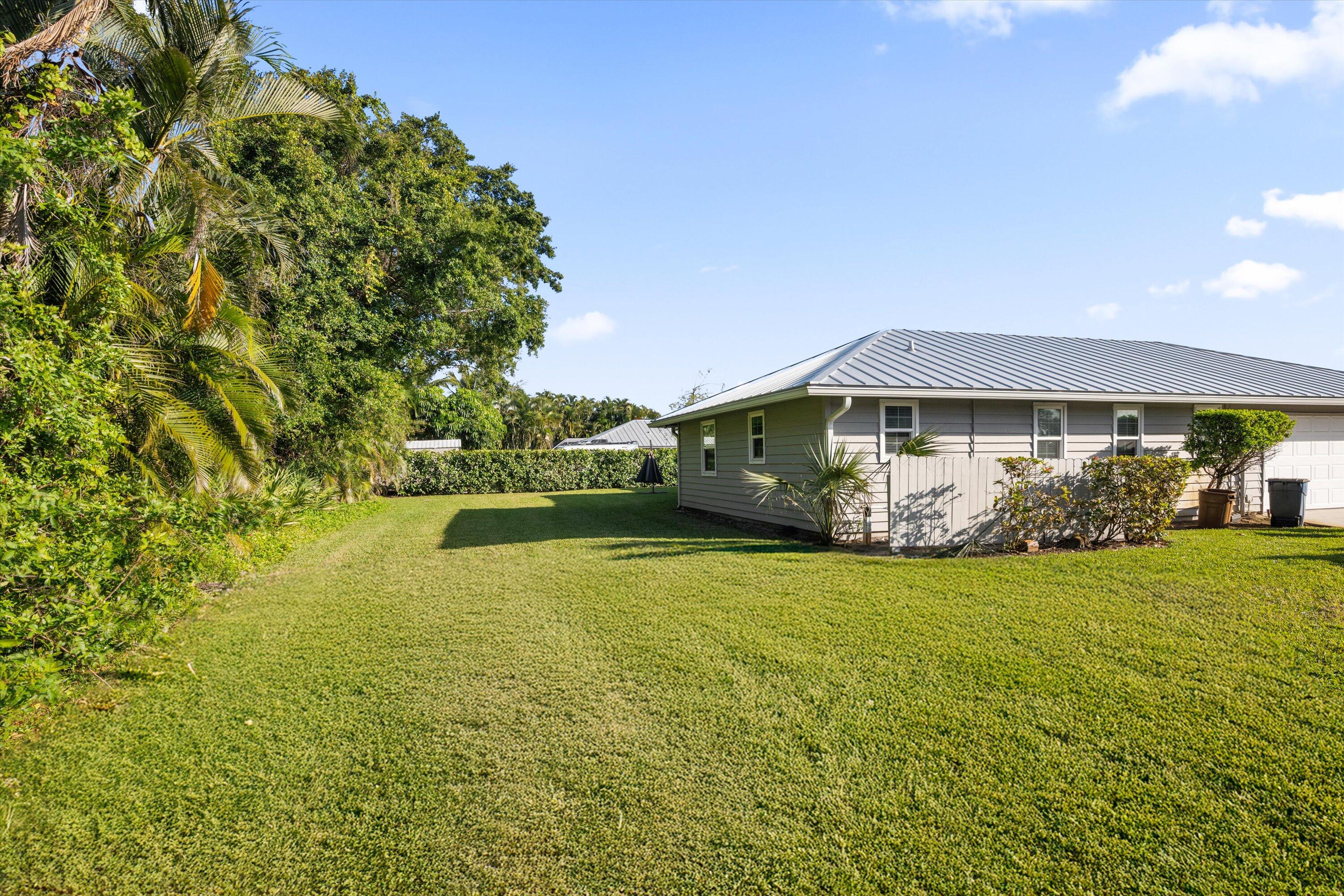 3561 SE Micanopy Terrace