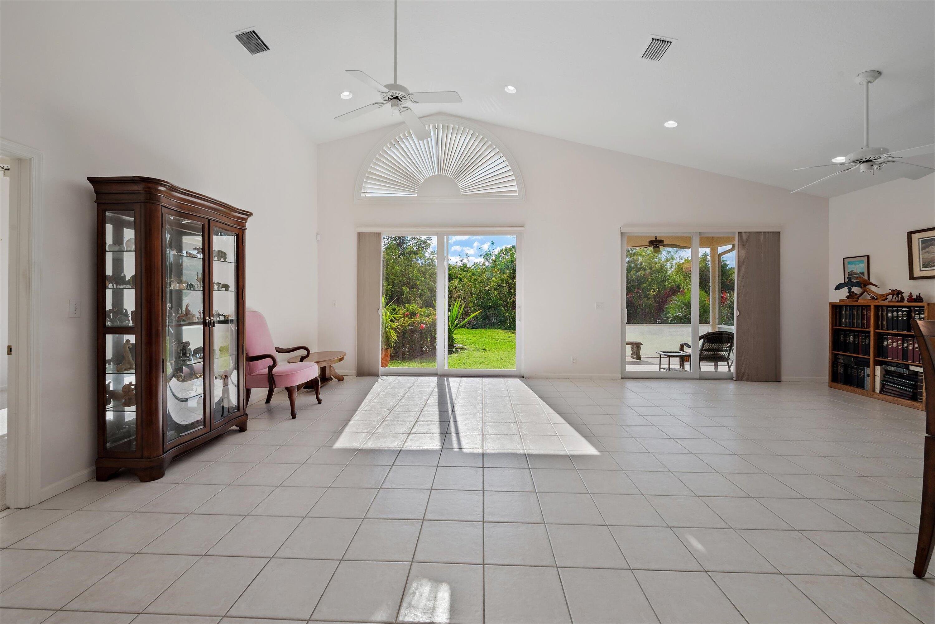 3190 SE Carrick Green Court, Port St. Lucie