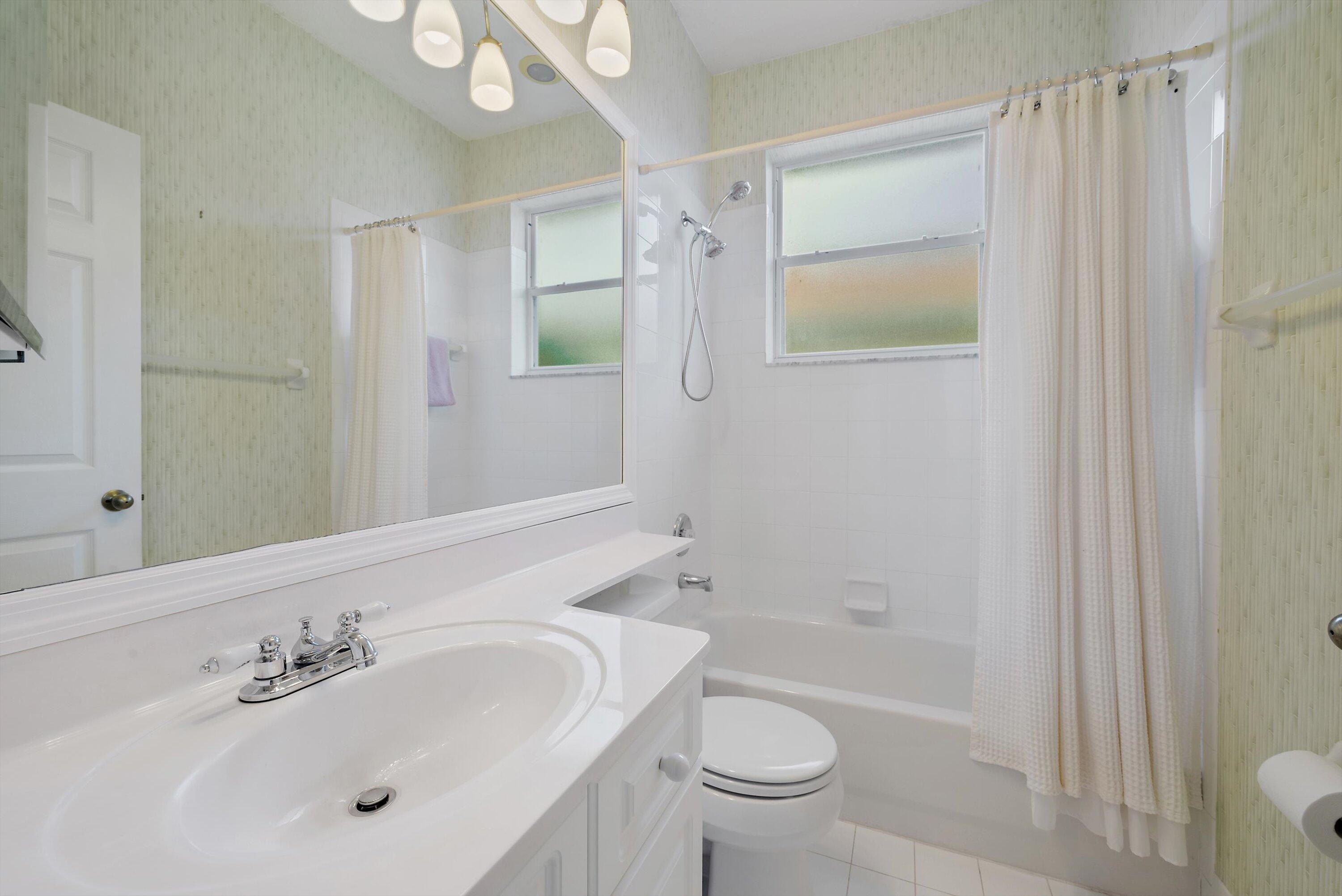 3190 SE Carrick Green Court, Port St. Lucie
