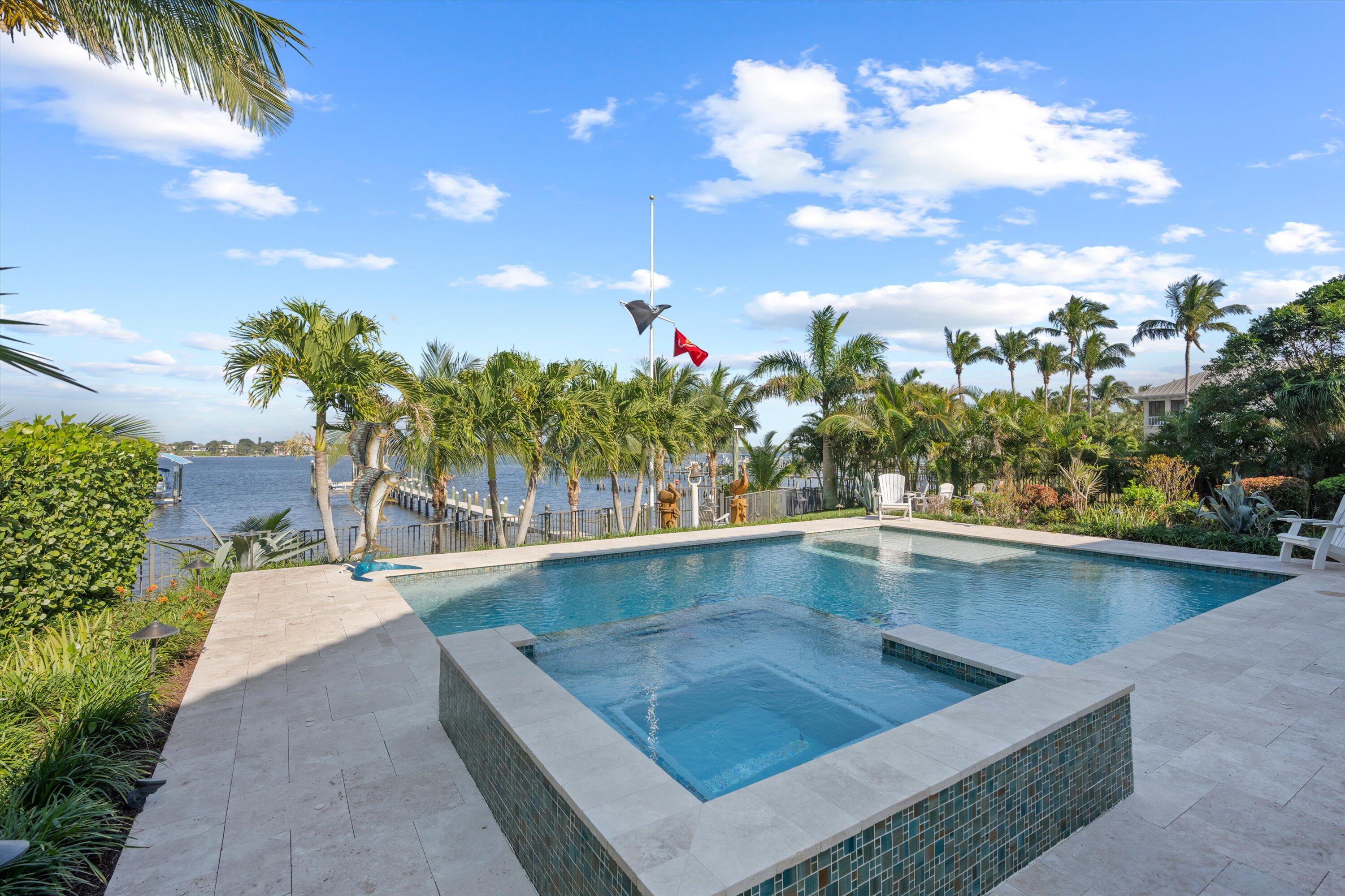 1625 SE Saint Lucie Boulevard