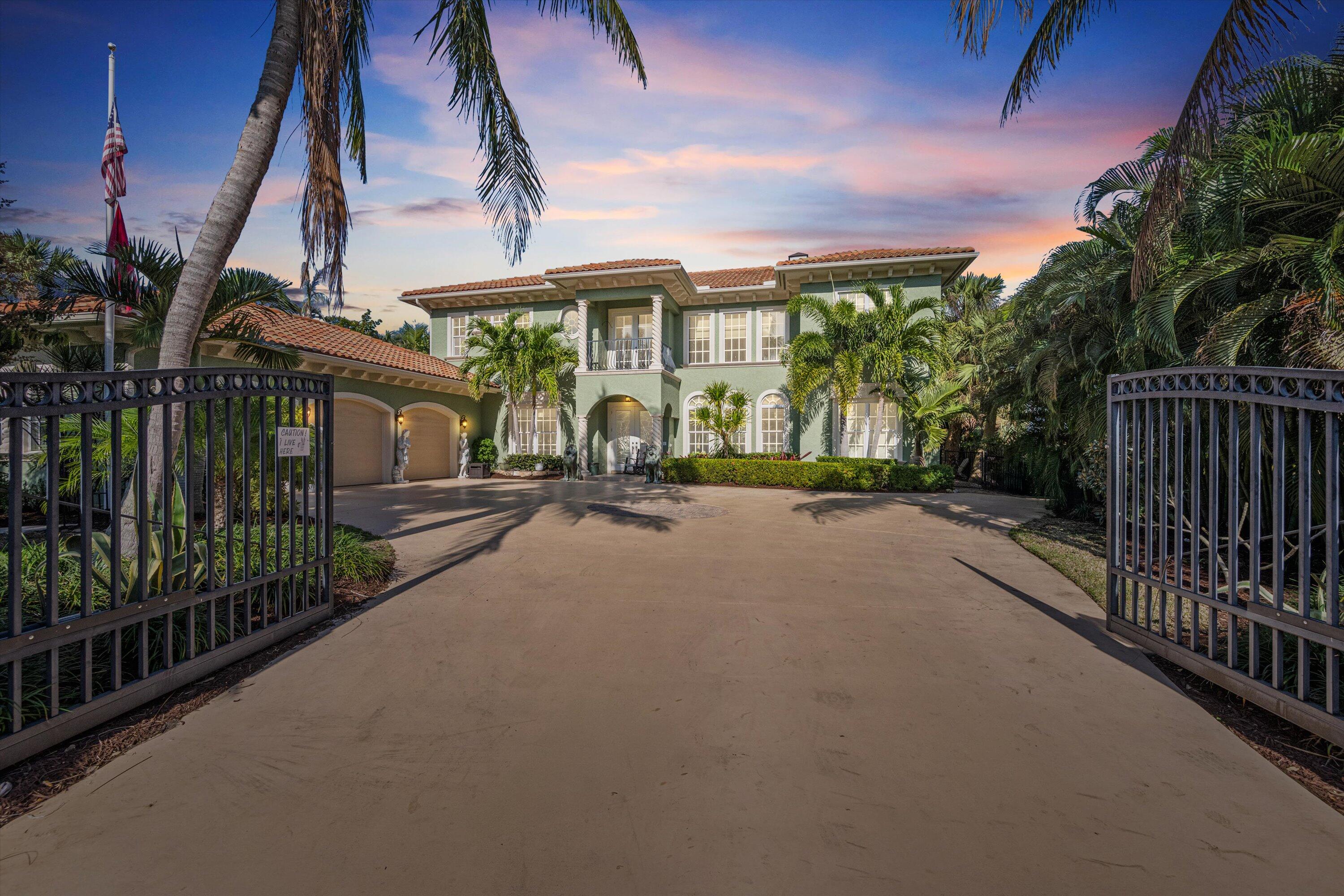 1625 SE Saint Lucie Boulevard