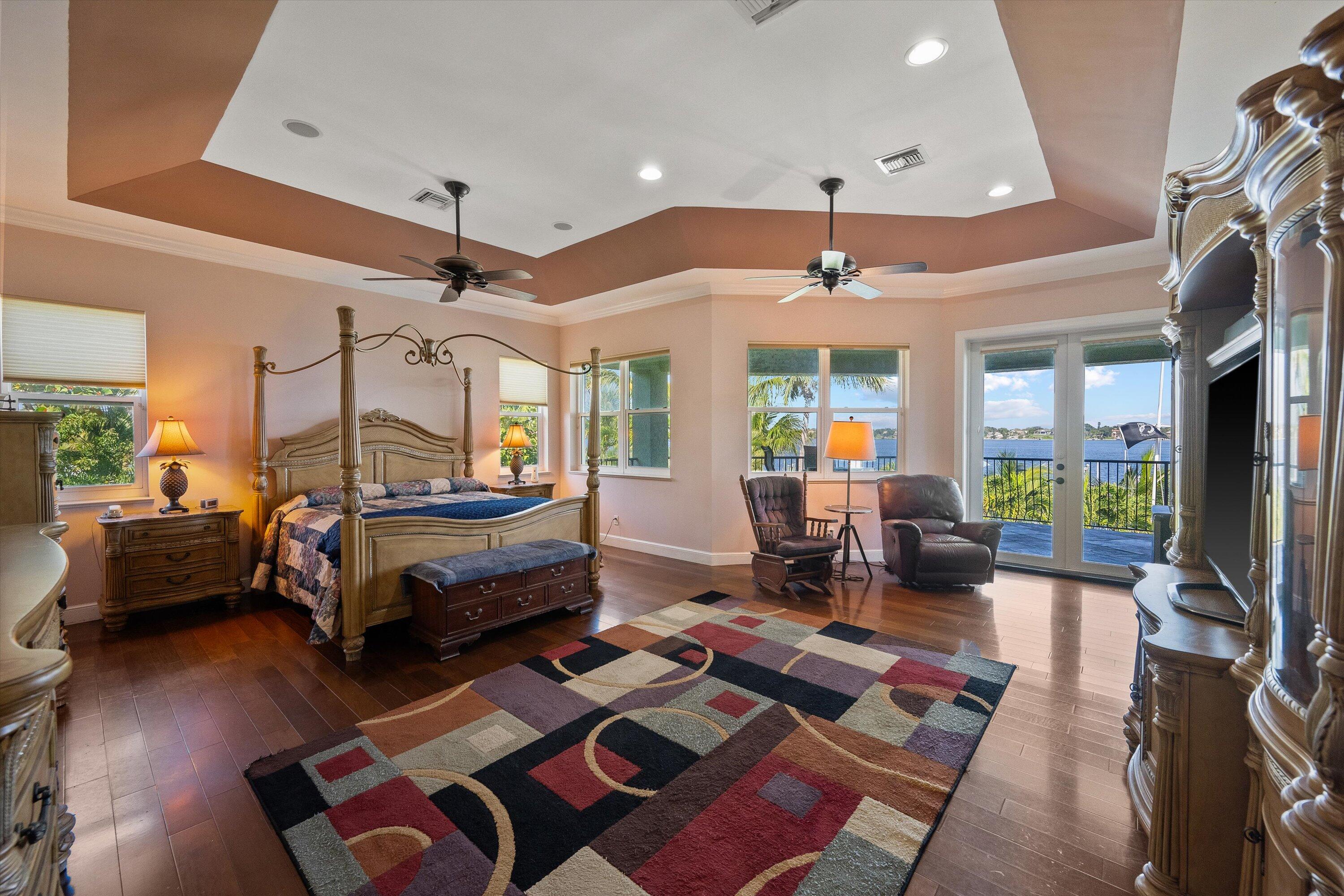 1625 SE Saint Lucie Boulevard