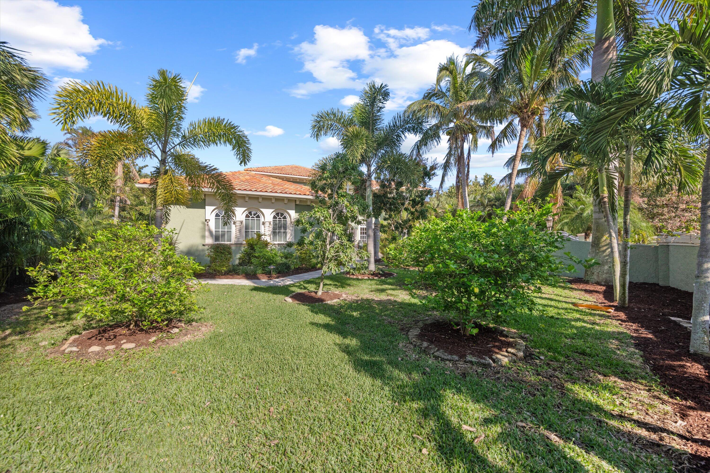 1625 SE Saint Lucie Boulevard