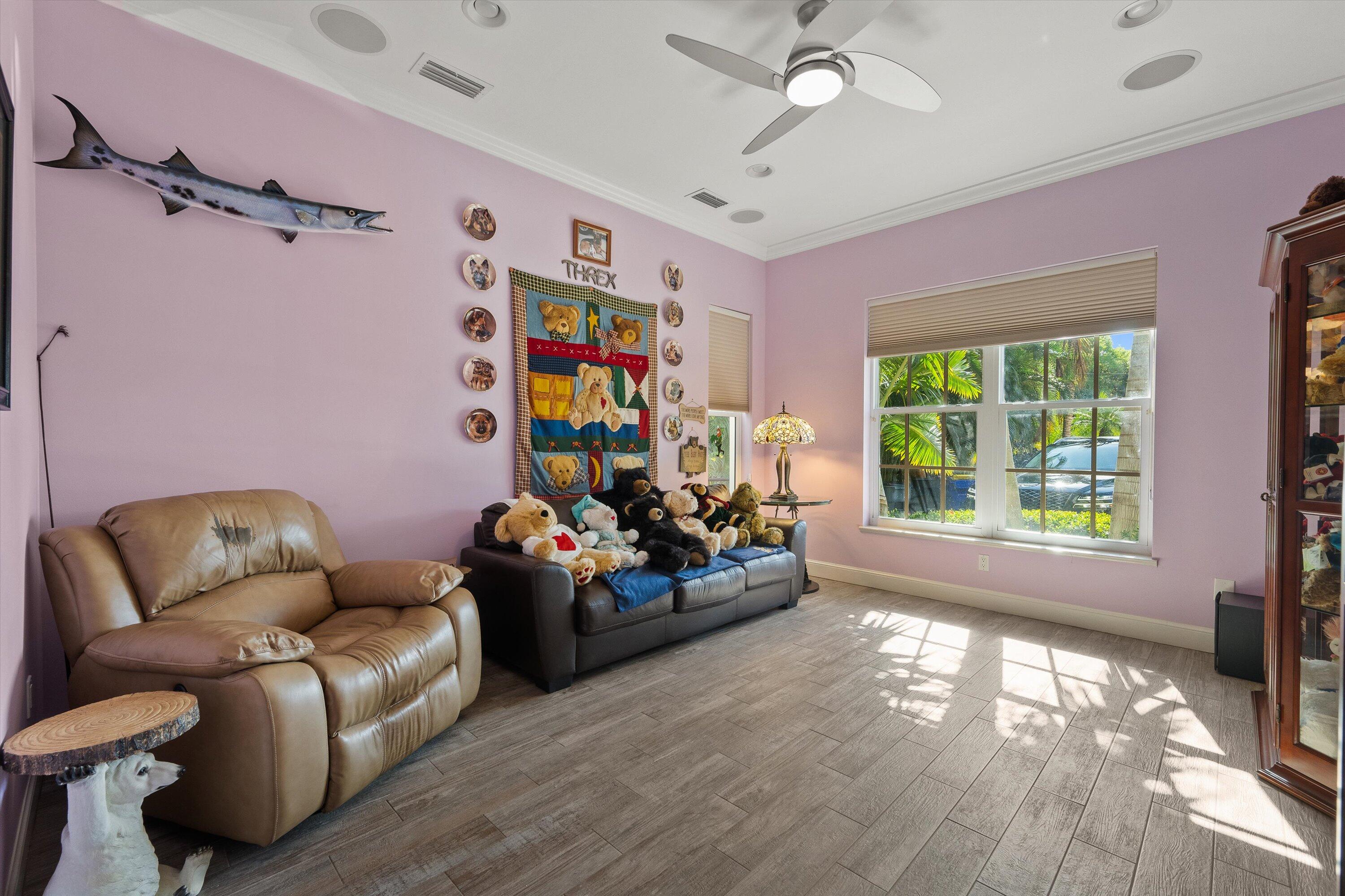 1625 SE Saint Lucie Boulevard