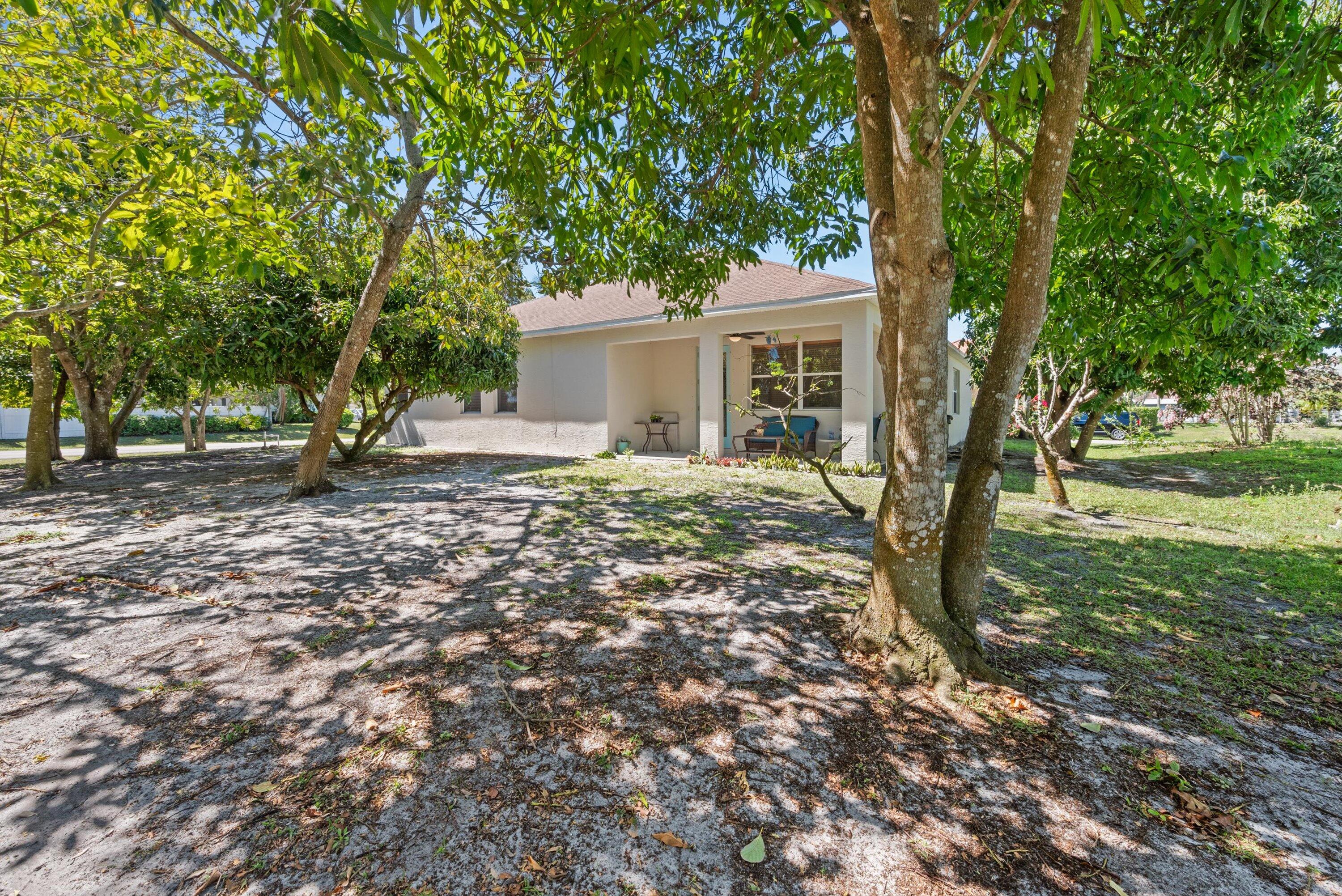 3591 SW Dellamano Street, Port St. Lucie