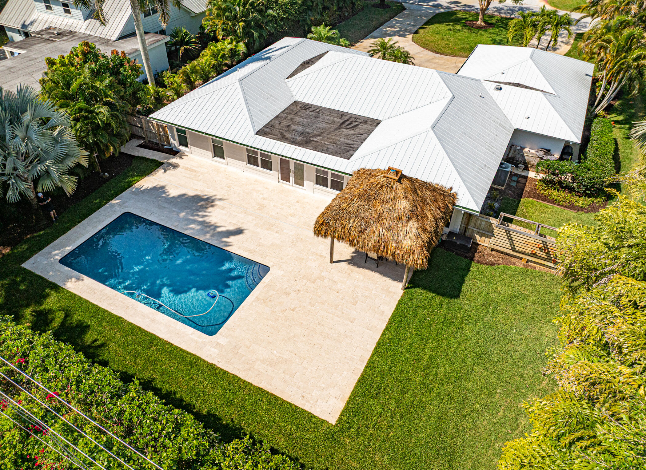 783 NW Forrest Drive