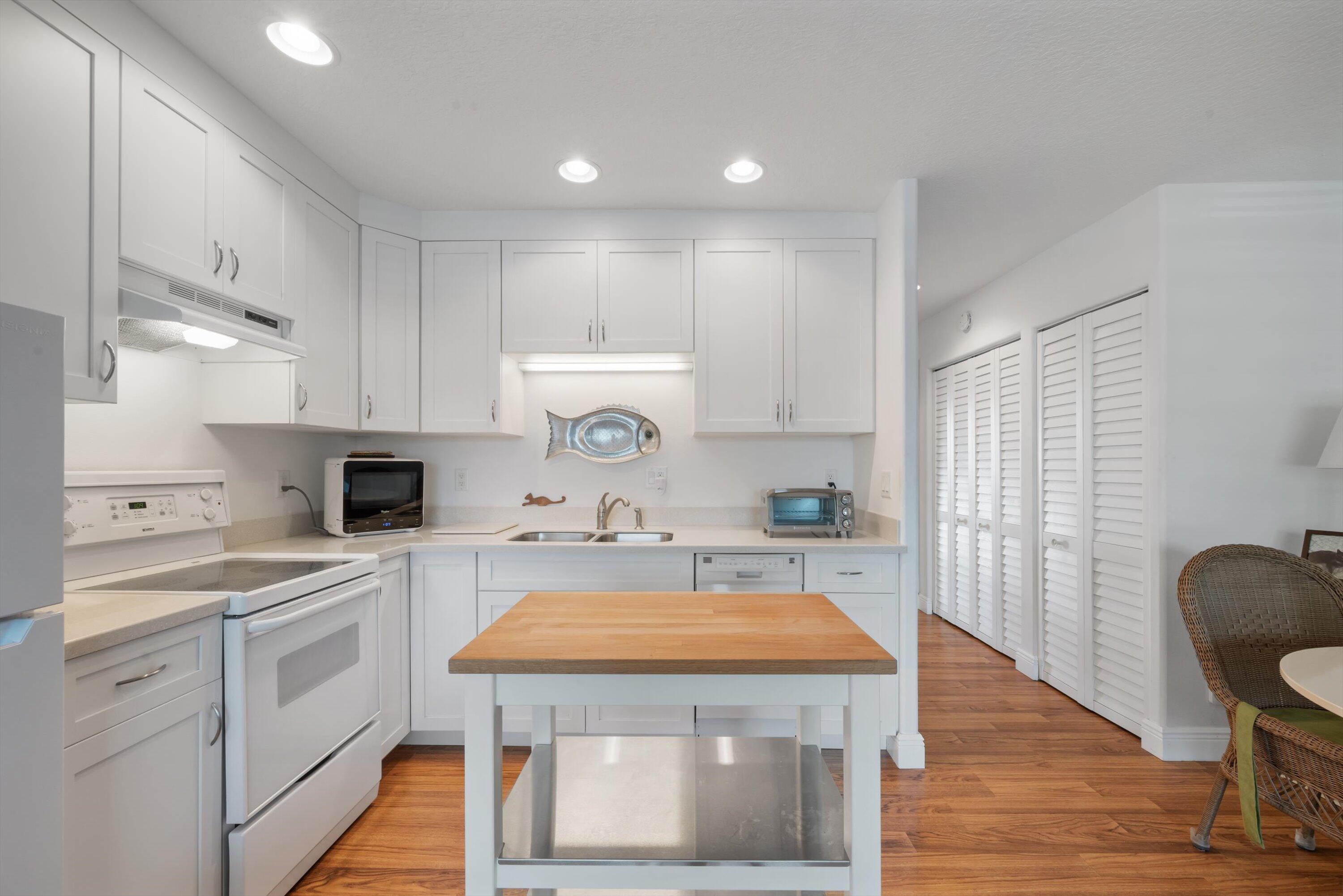 2929 SE Ocean Boulevard K-7