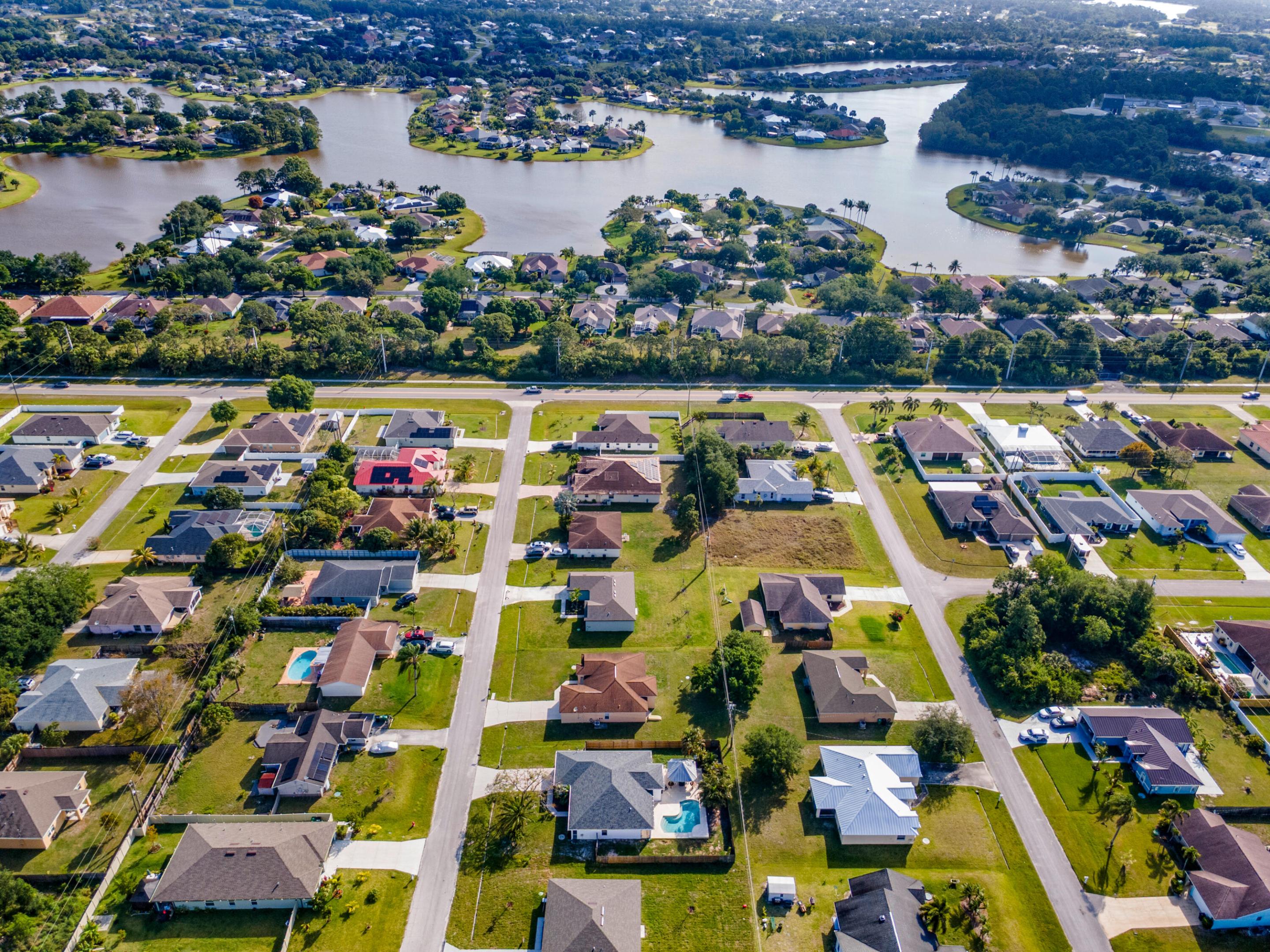 452 SW Baoy Avenue, Port St. Lucie